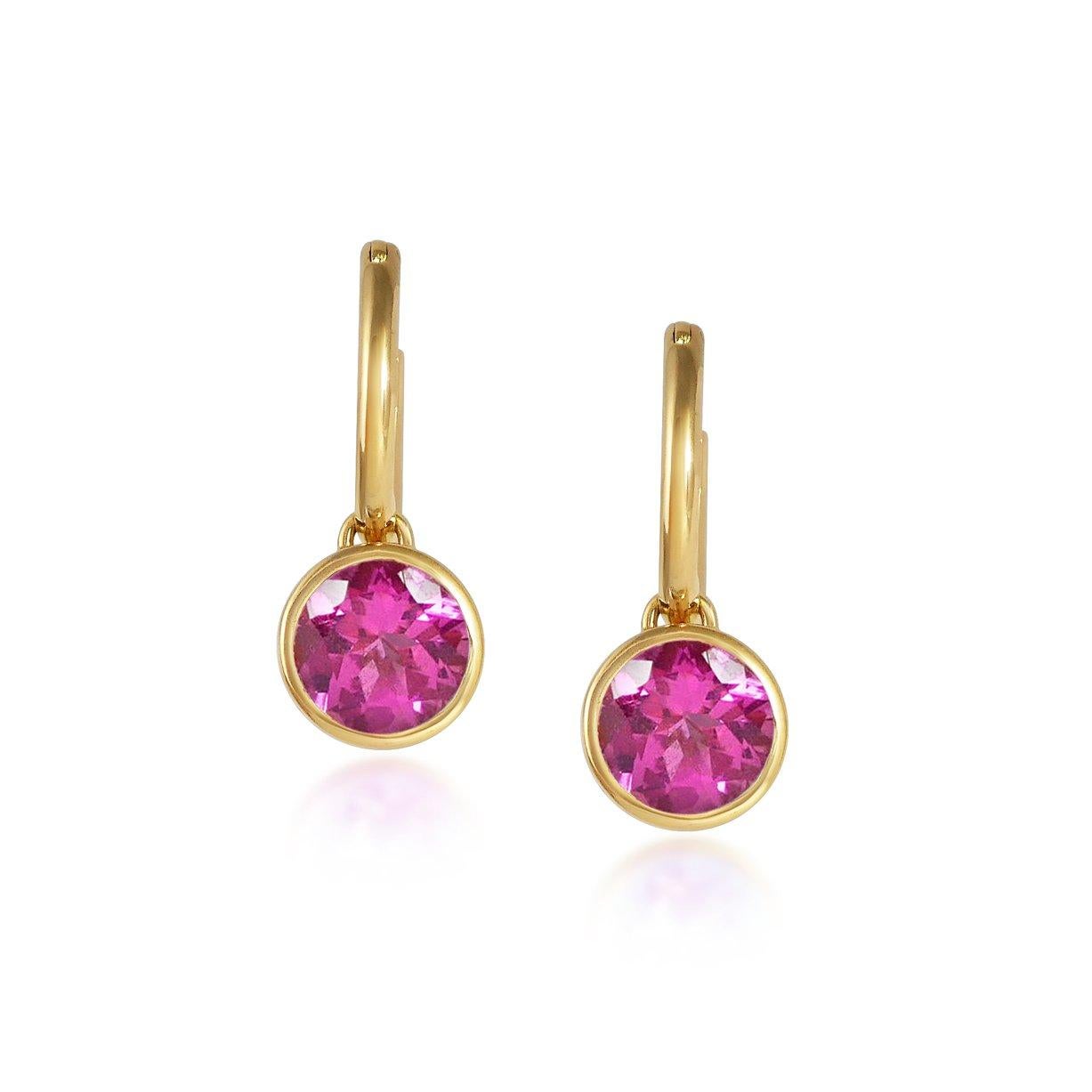 Round Cut Handcrafted 2.60 Carats Pink Tourmaline 18 Karat Yellow Gold Drop Earrings For Sale