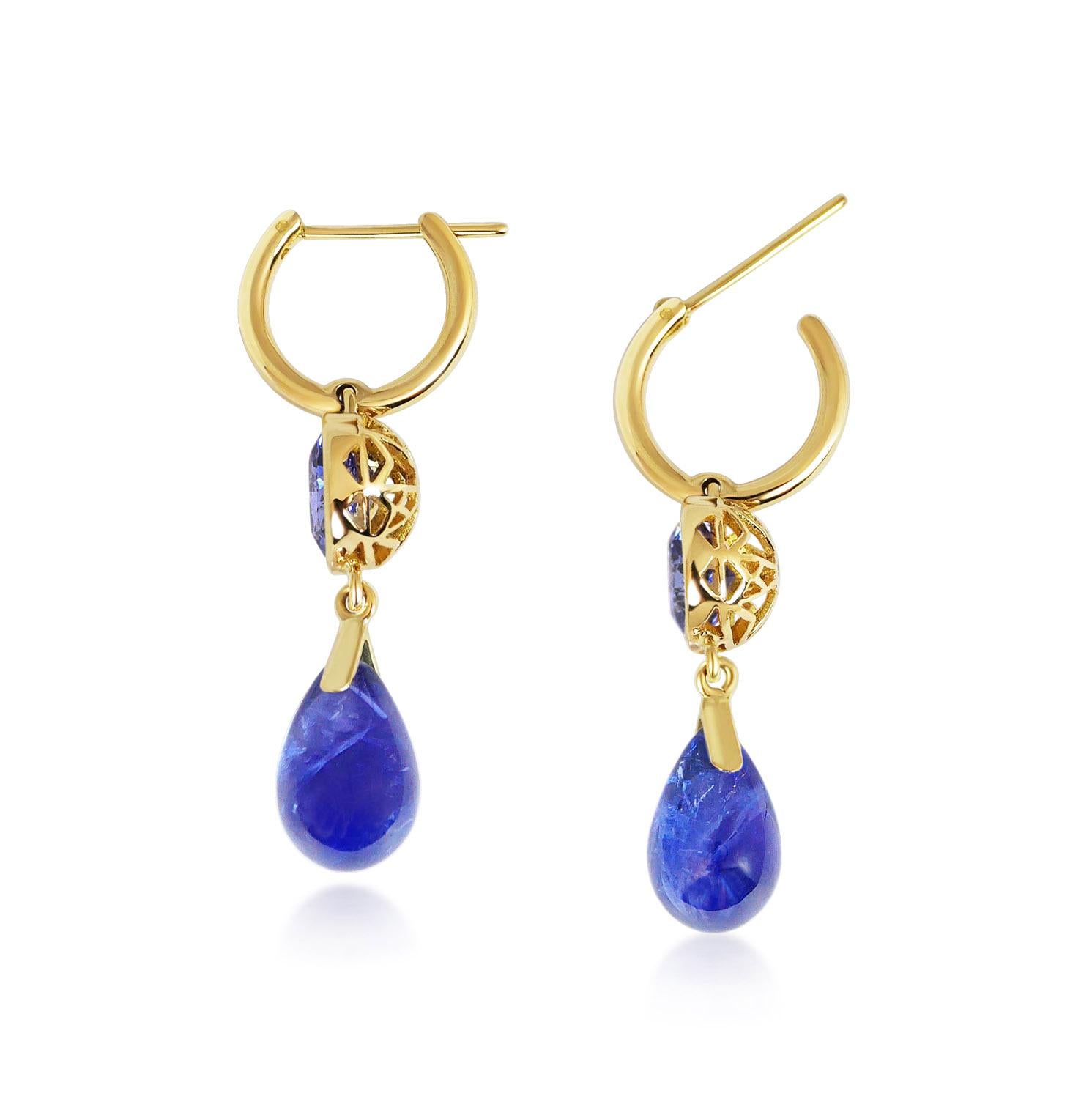 Contemporary Handcrafted 2.80 & 10.95 Carats Tanzanites 18 Karat Yellow Gold Drop Earrings For Sale