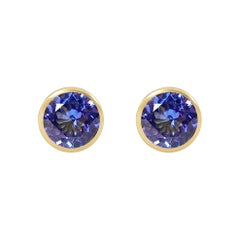 Handcrafted 2.80 Carats Tanzanite 18 Karat Yellow Gold Stud Earrings