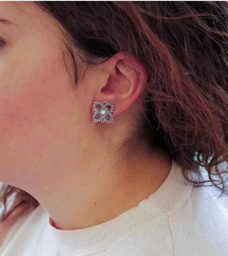 rose gold diamond stud earrings