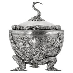 Cuillère à caviar « Ocean Life » en argent sterling 925, fabriquée à la main, ornée de motifs d'esturgeon