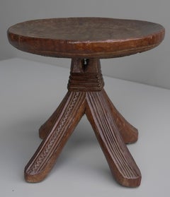 Sgabello artigianale Tribal Art, metà del secolo scorso, anni '50