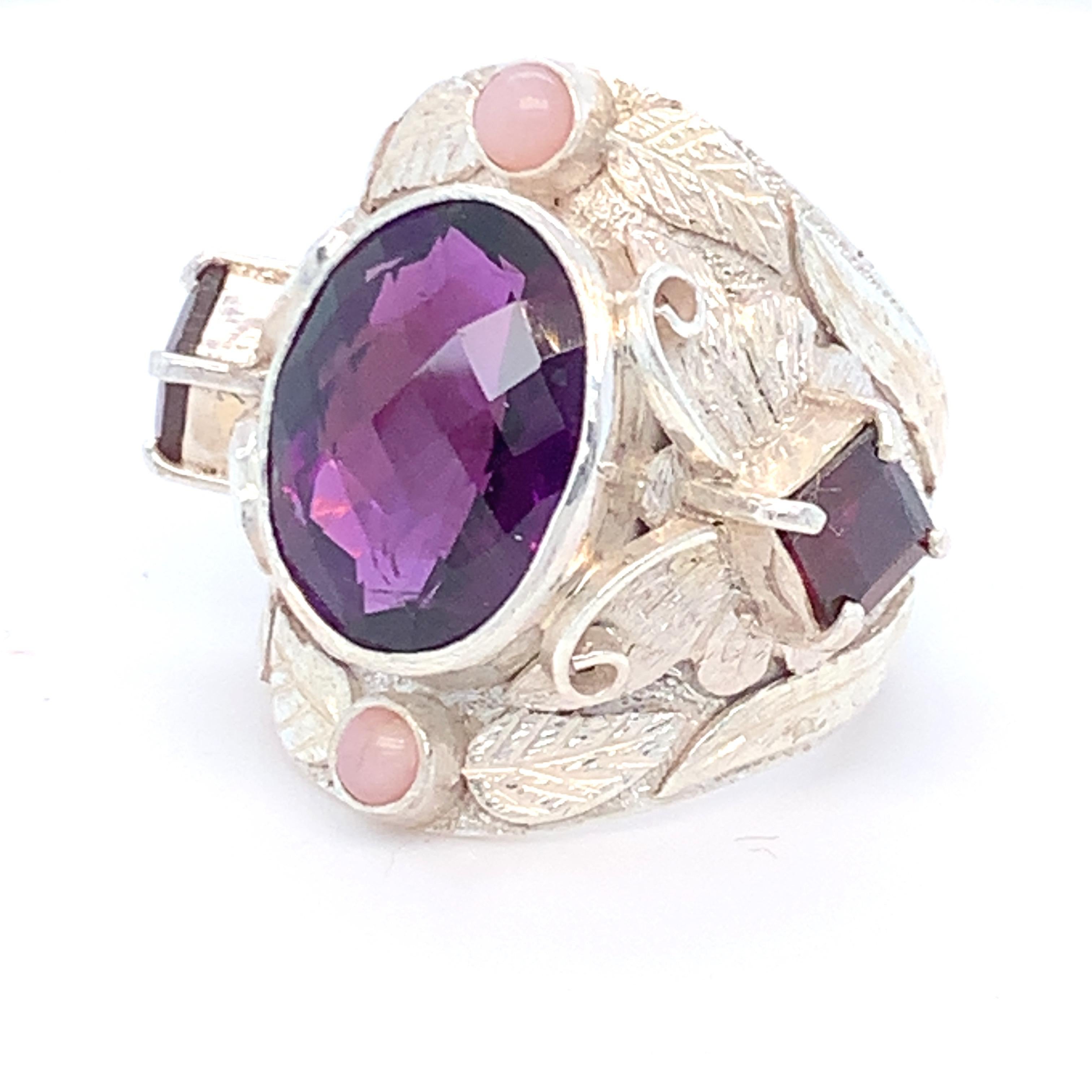 Cocktailring aus Sterlingsilber mit Amethyst-Granat und rosa Opal, handgefertigt (Kunsthandwerker*in) im Angebot