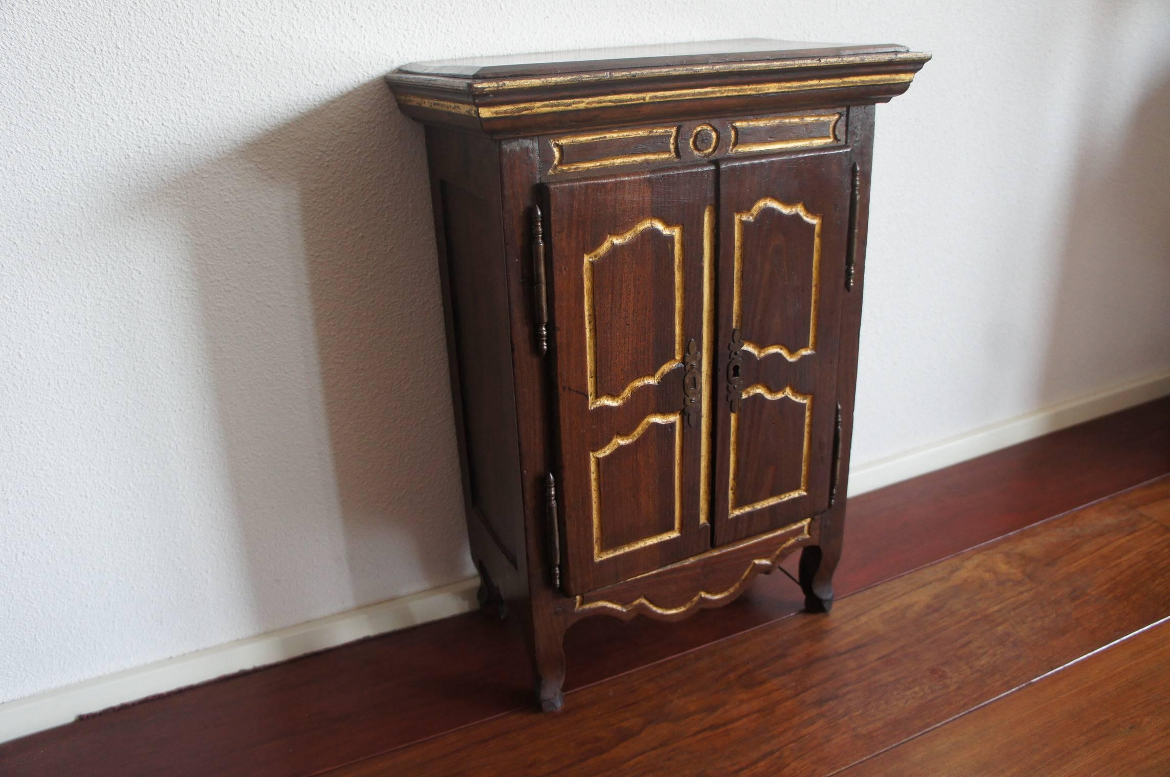 Handcrafted and Gilt Nutwood Miniature Cabinet with Silky Linen Interior 3