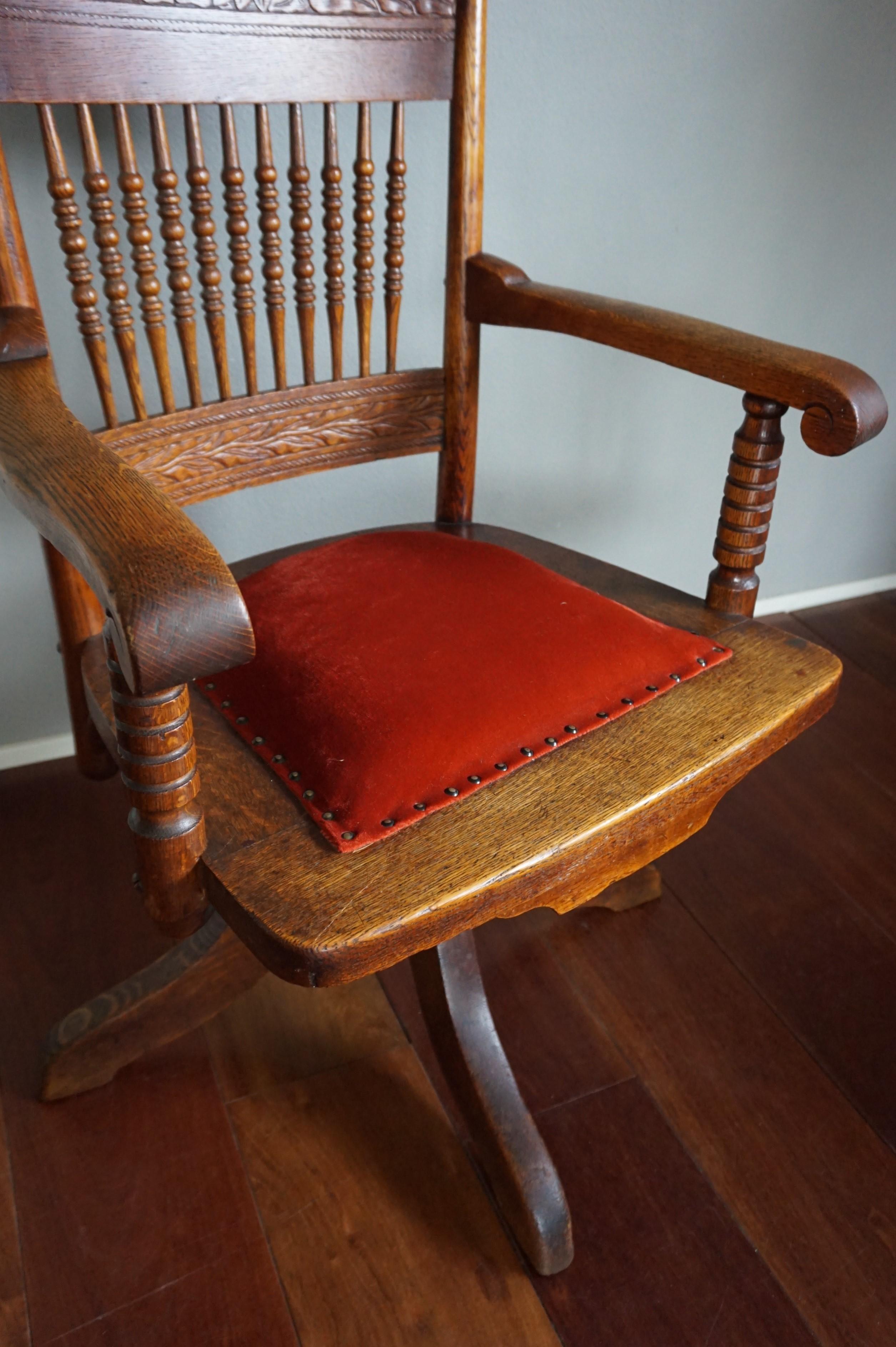 Handcrafted and Hand-Carved Adjustable American Arts & Crafts Oak Desk Chair 6