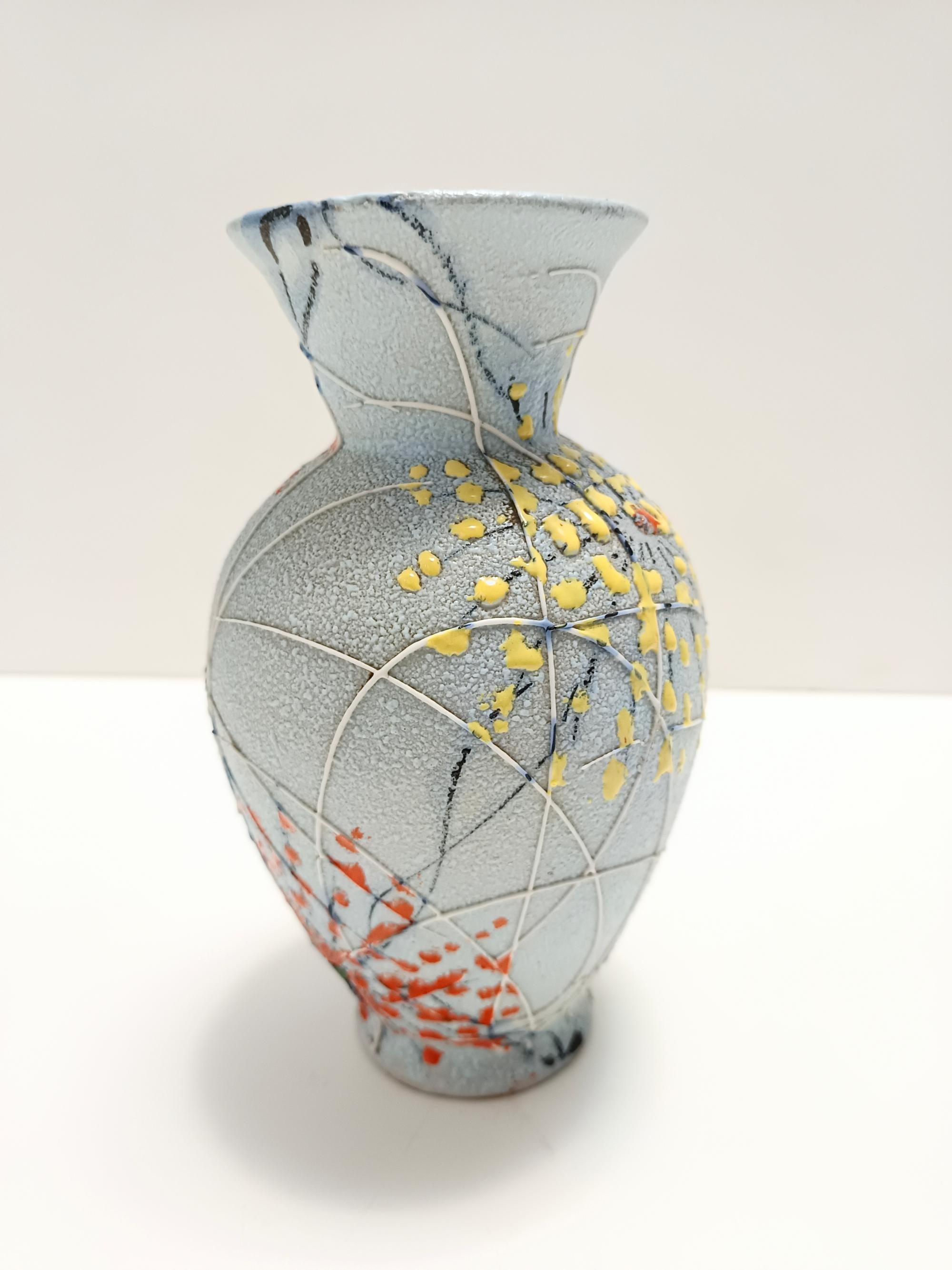 Italiano Vaso in ceramica multicolore, realizzato e dipinto a mano da Fanciullacci, Italia in vendita