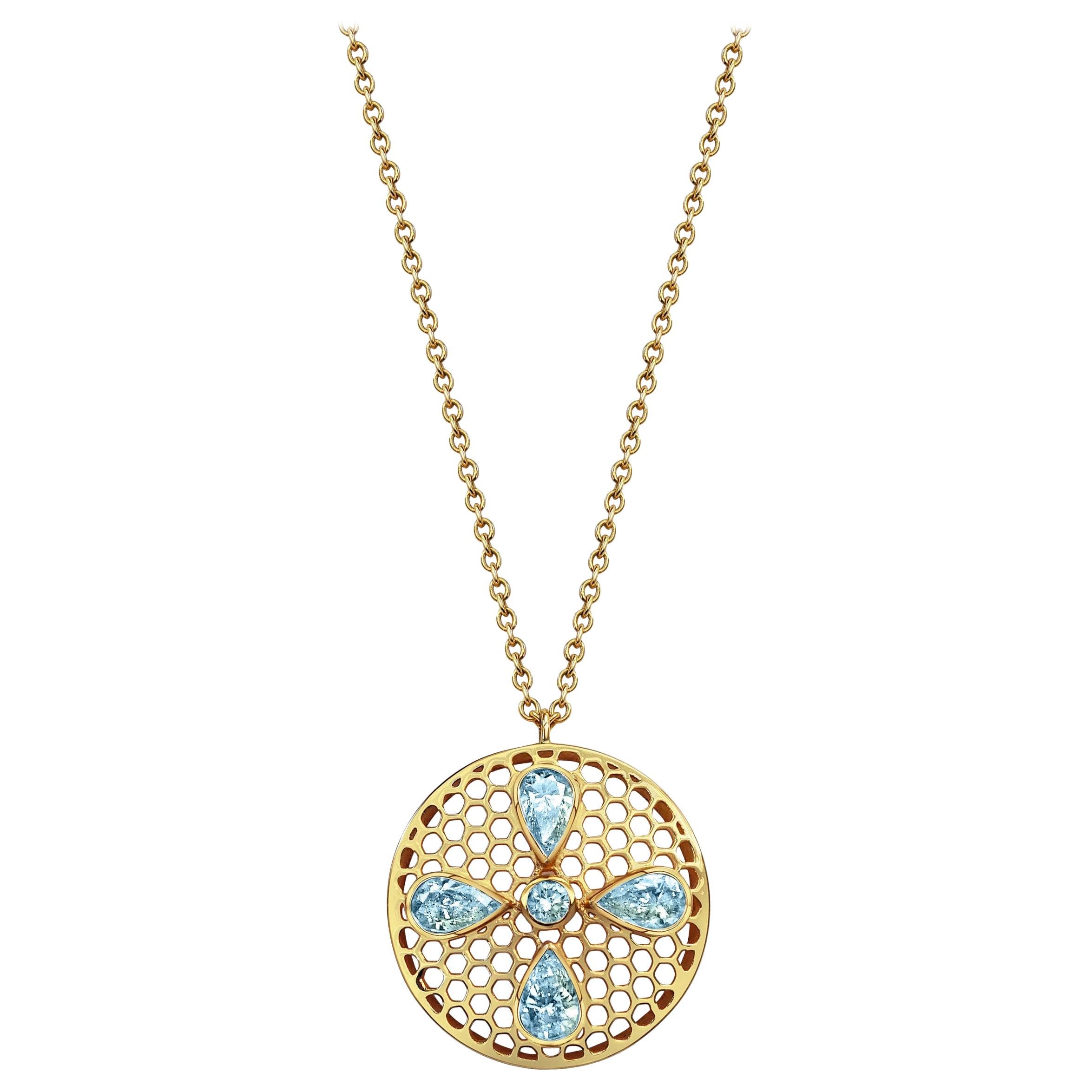 Handcrafted Aquamarines and 18 Karat Yellow Gold Pendant Necklace