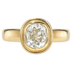 Anello artigianale Aria Antique con diamanti taglio cuscino di Single Stone