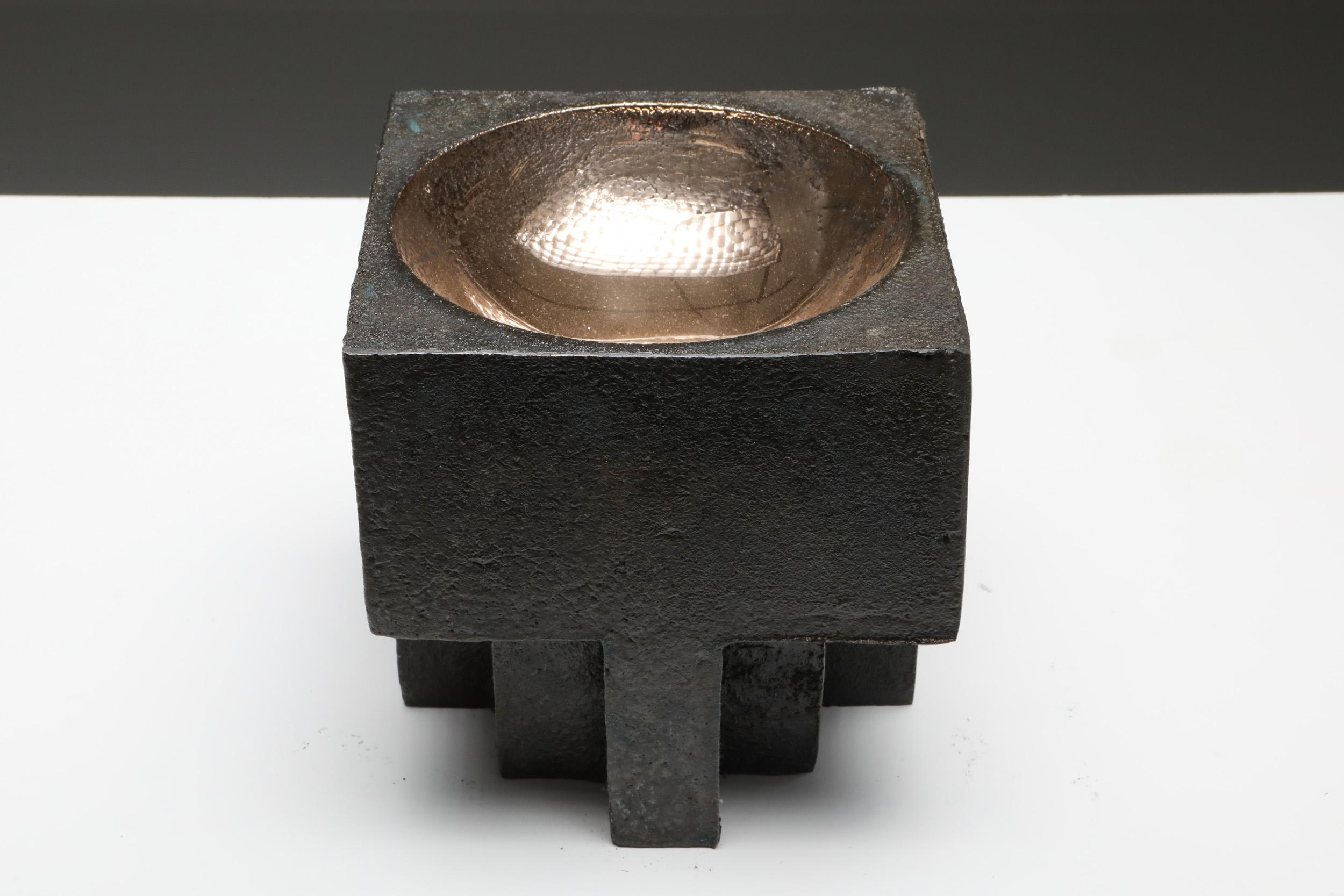 Contemporary Arno Declercq Bronze Cross Pots 6