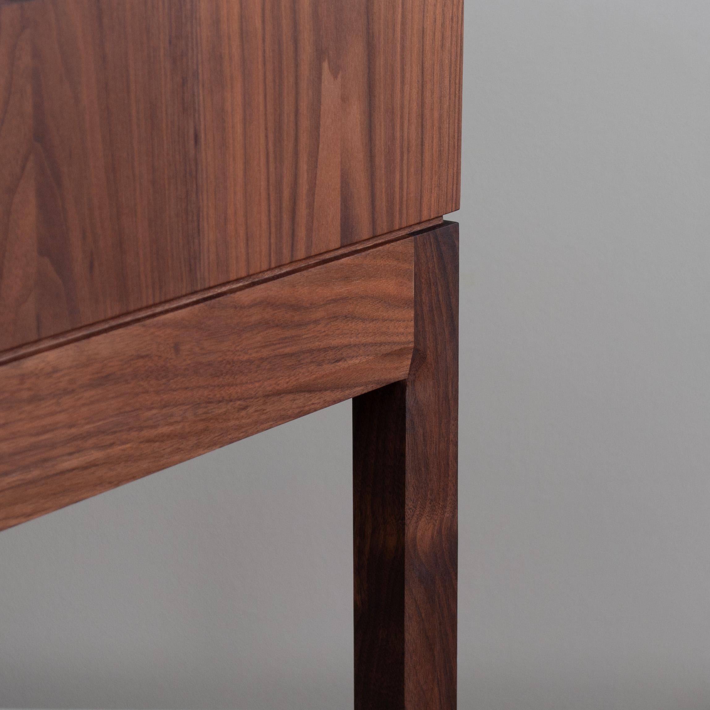 Handcrafted Artisan End Table, Walnut & Oak For Sale 3