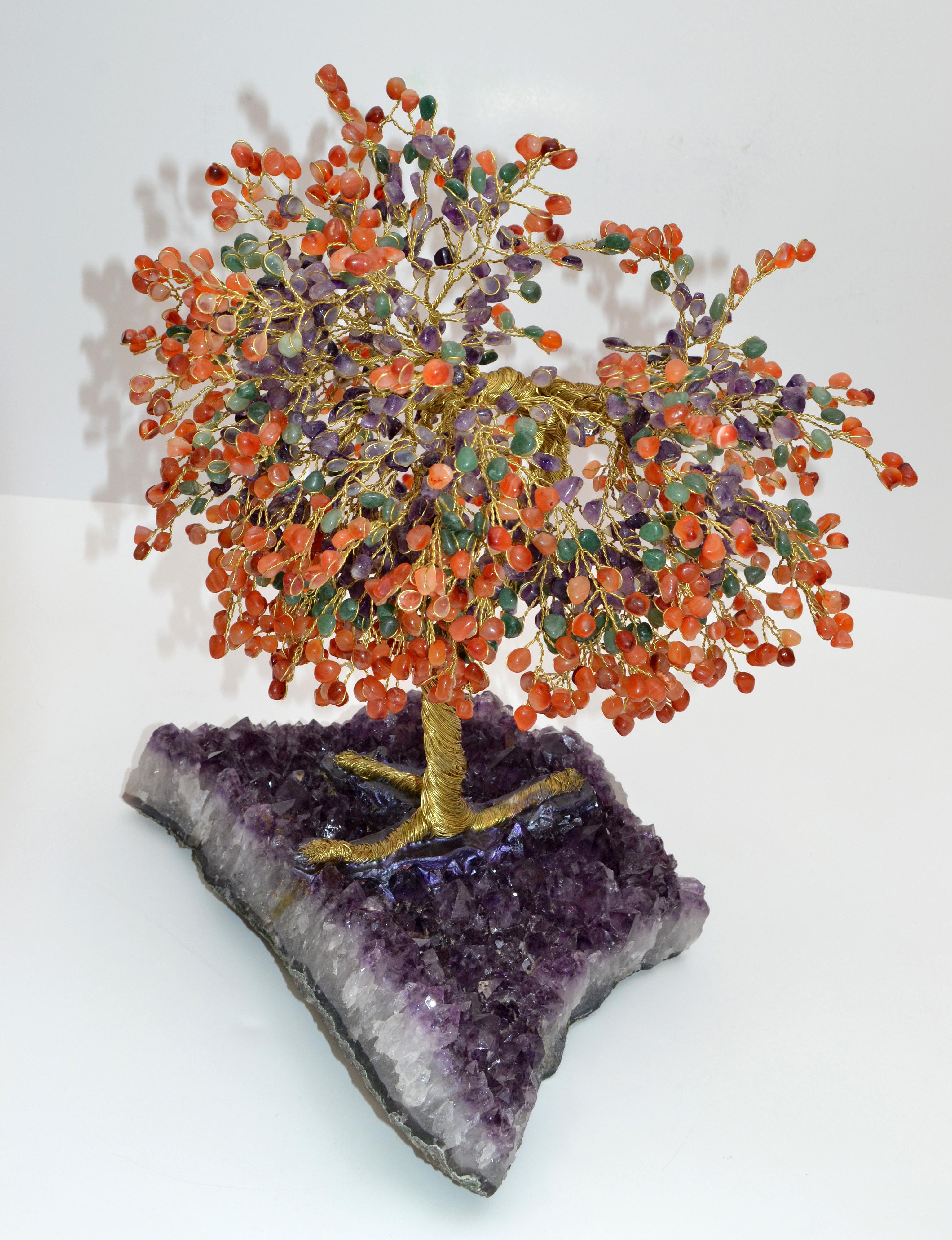 Fatto a mano Scultura artigianale in metallo ad albero perline viola Amnesty Base fossile in vendita