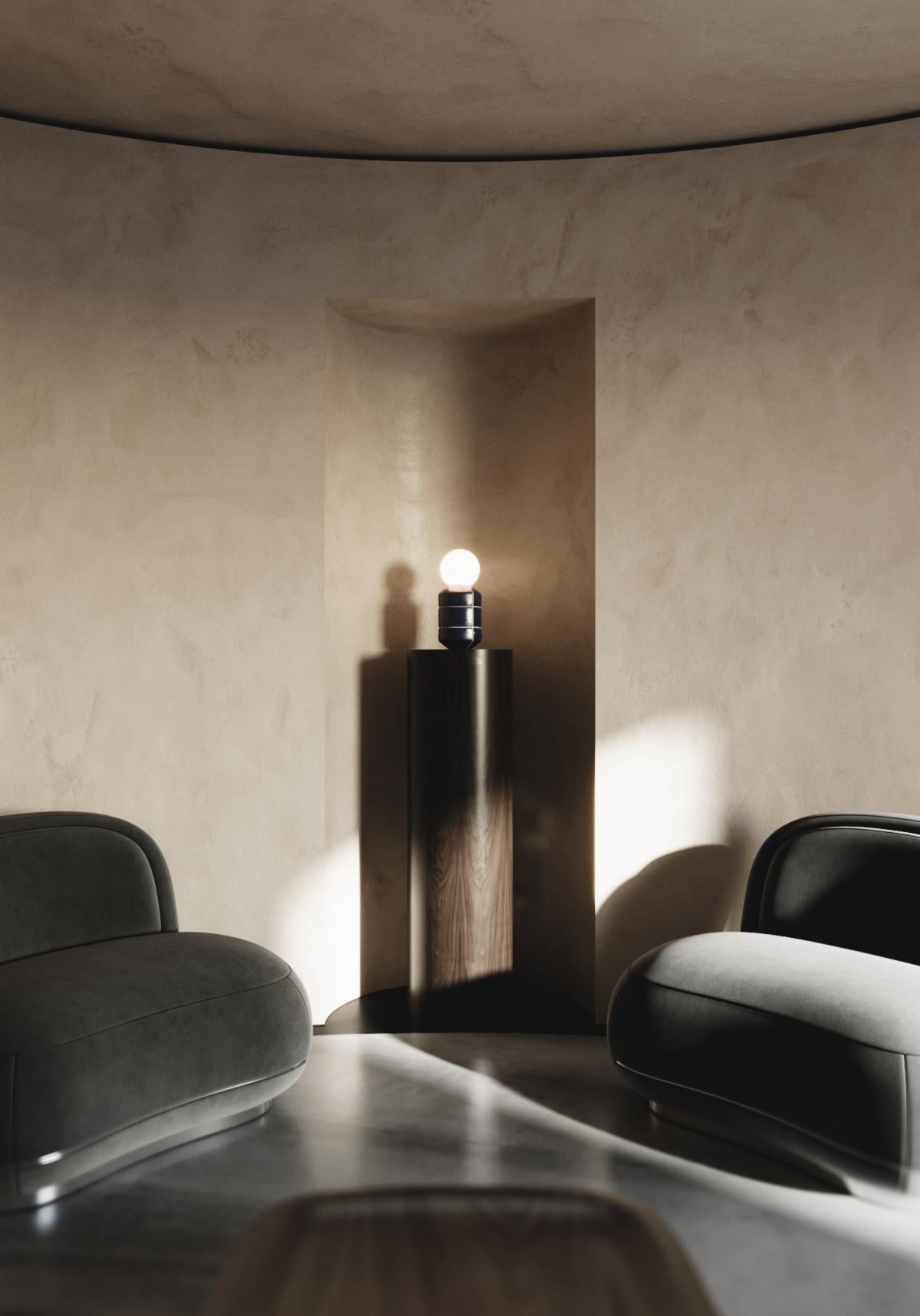 Lampe noire fabriquée à la mainPoterie céramique de table Éclairage artisanal en vente 2