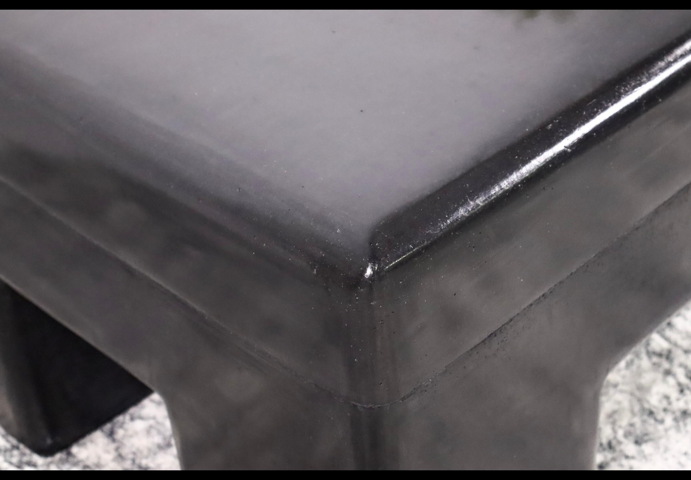 Handcrafted Black Moroccan Tadelakt Top Plaster Table For Sale 1