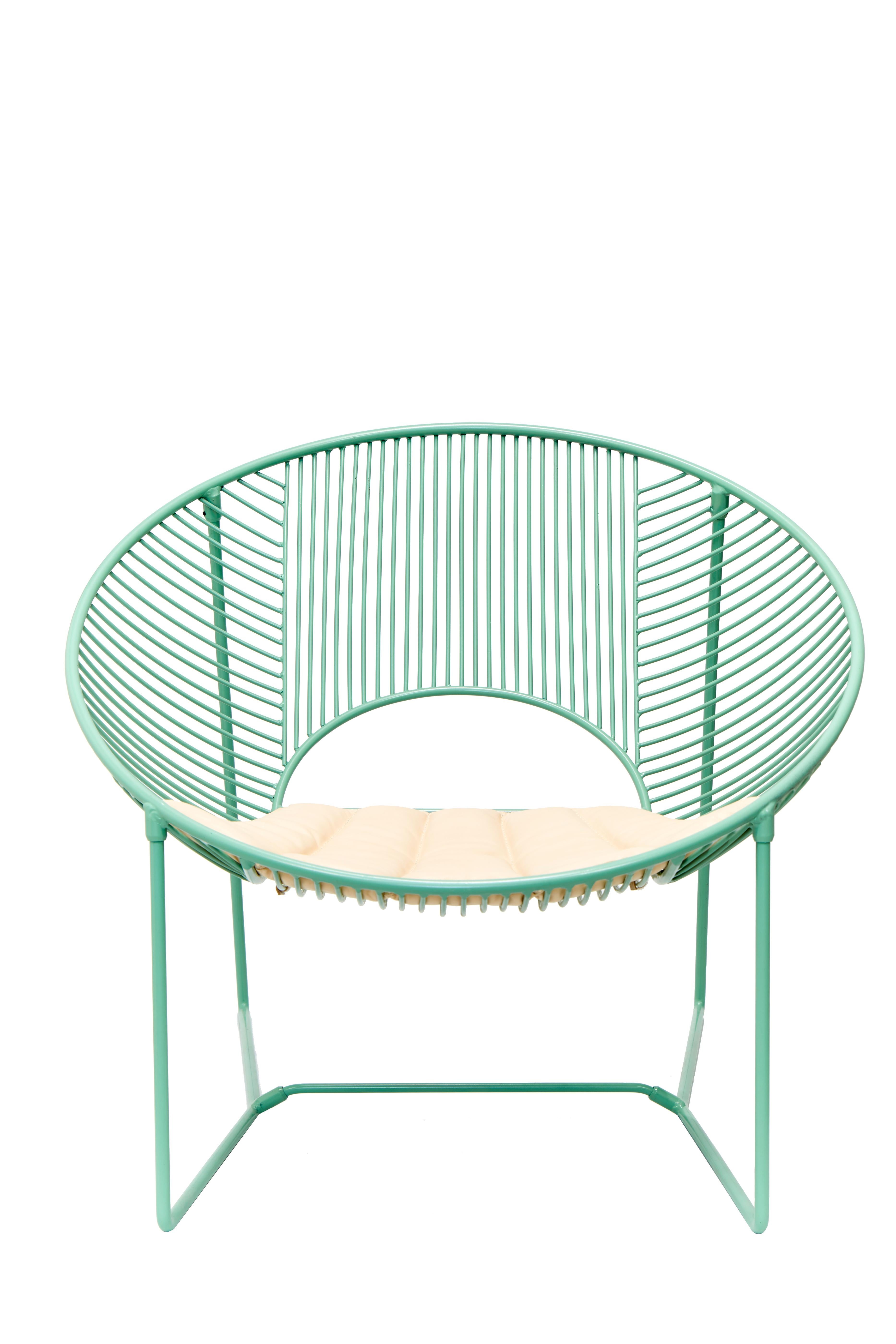 Handcrafted Black Outdoor Cali Wire Lounge Chair, pulverbeschichteter Stahl im Angebot 2