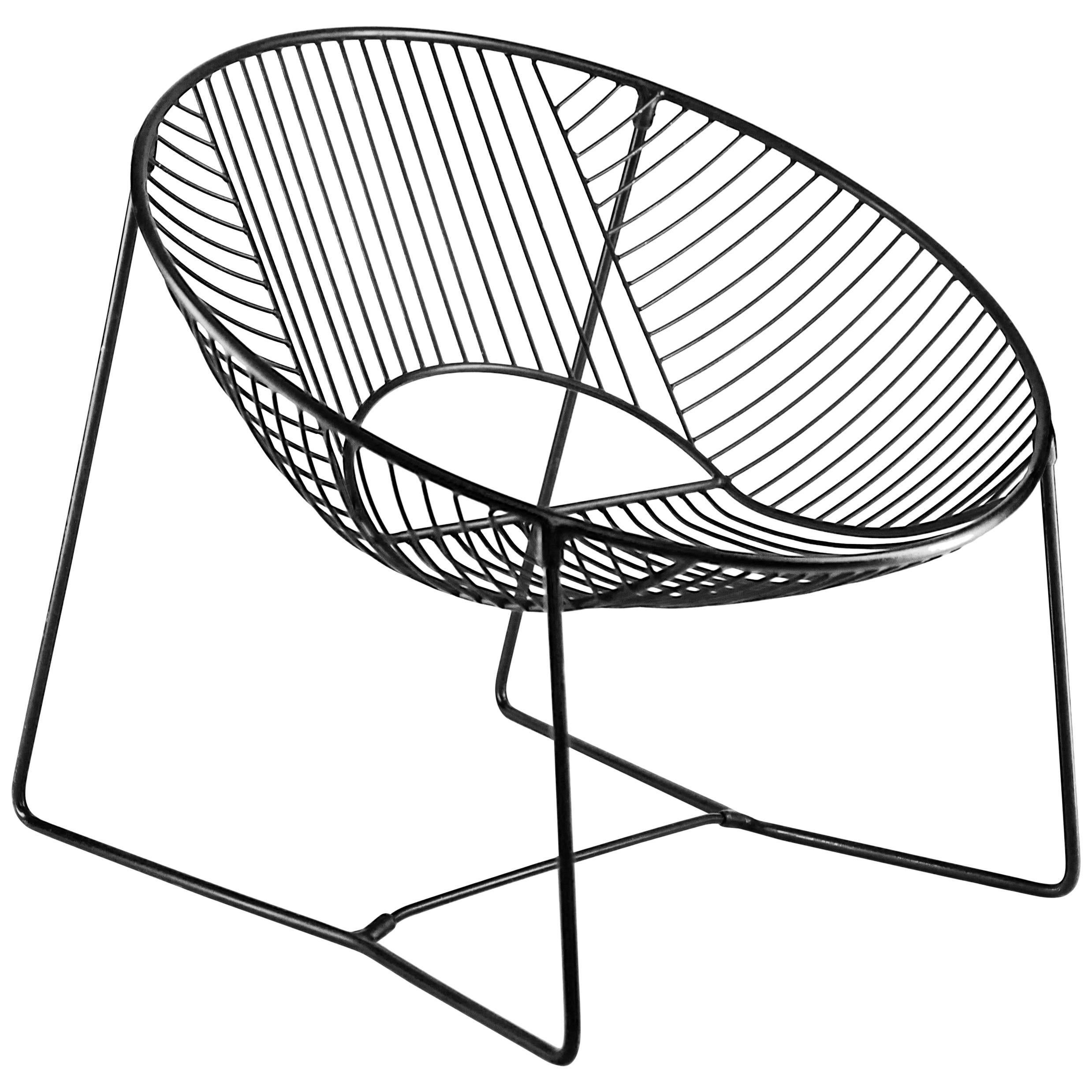 Handcrafted Black Outdoor Cali Wire Lounge Chair, pulverbeschichteter Stahl