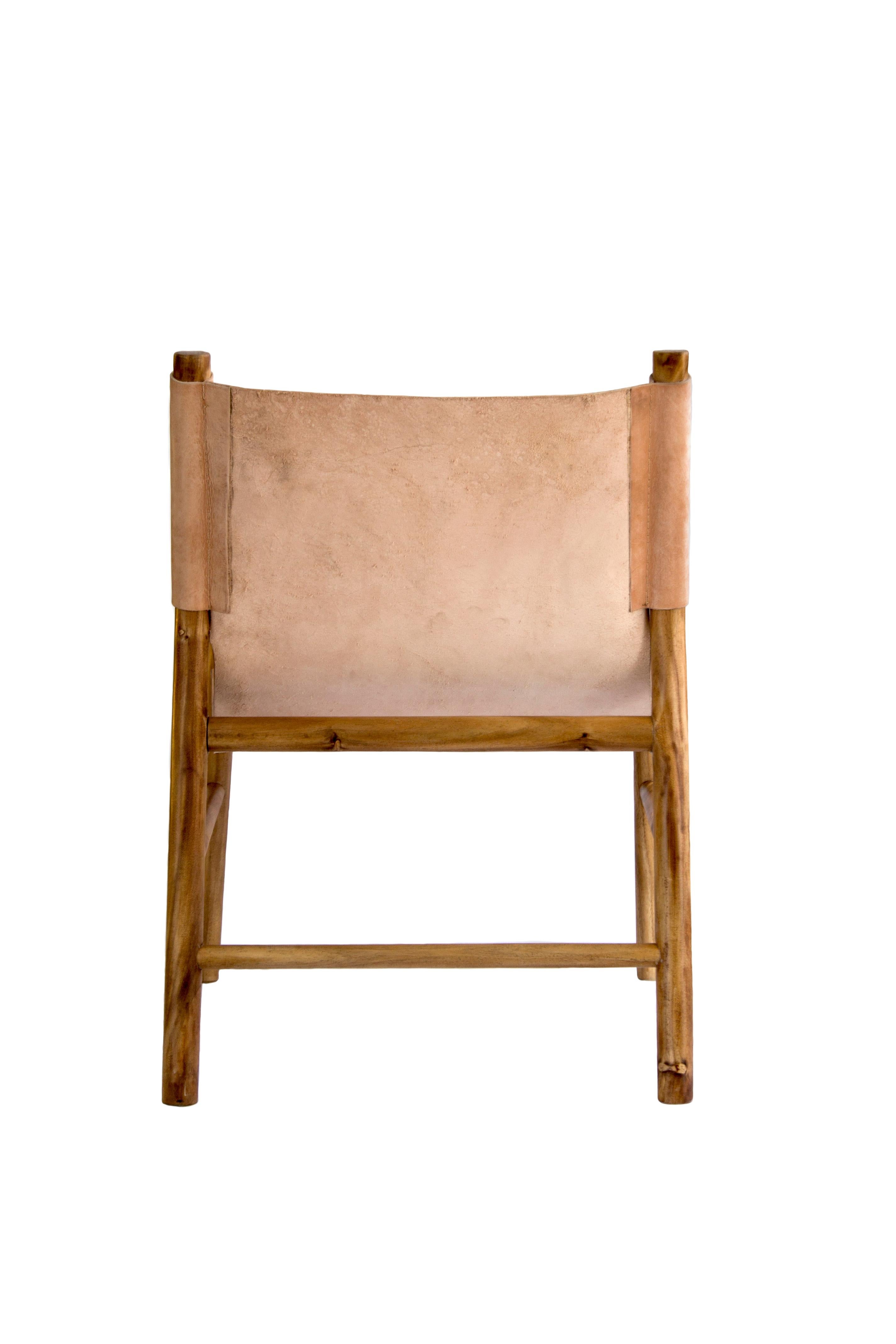 Mexicain Chaise d'appoint BN01 fabriquée à la main, bois tropical Tzalam et cuir naturel en vente