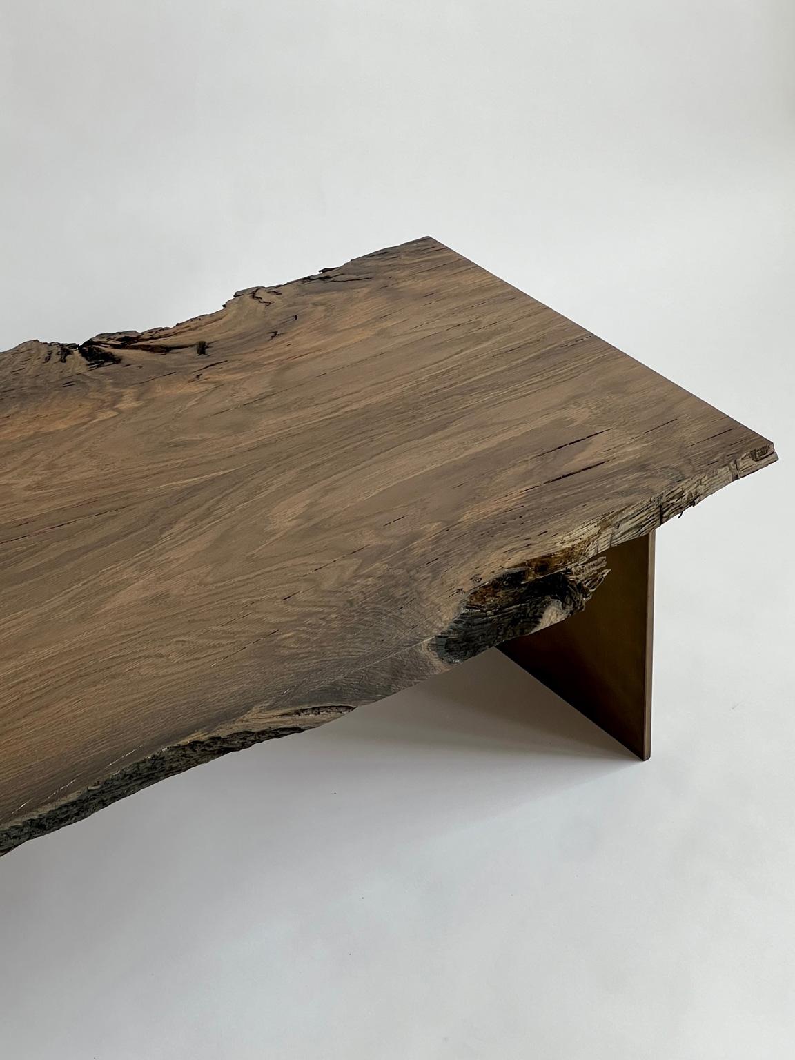 Table basse en bois, fabriquée à la main en vente 6