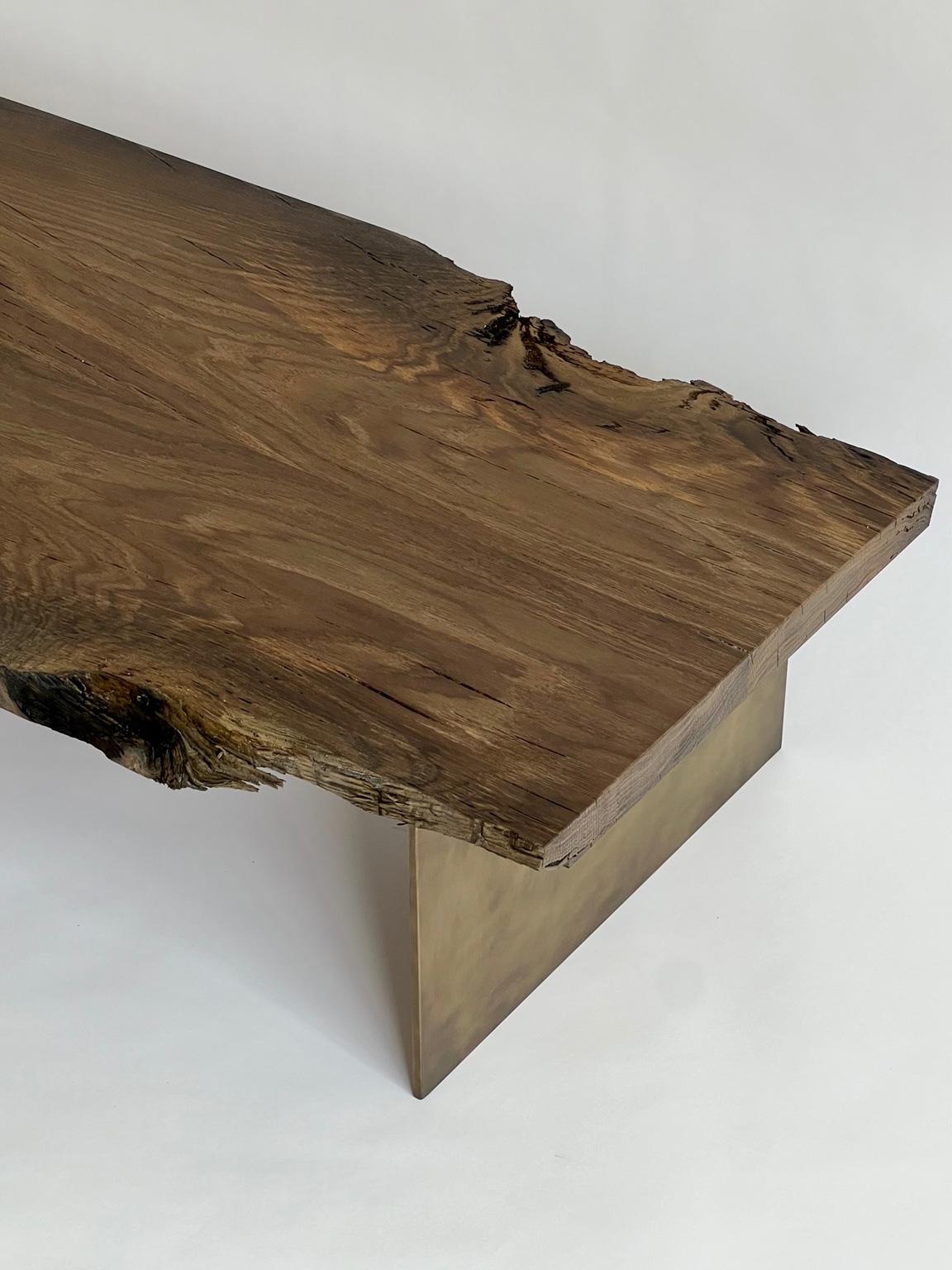 Table basse en bois, fabriquée à la main en vente 7