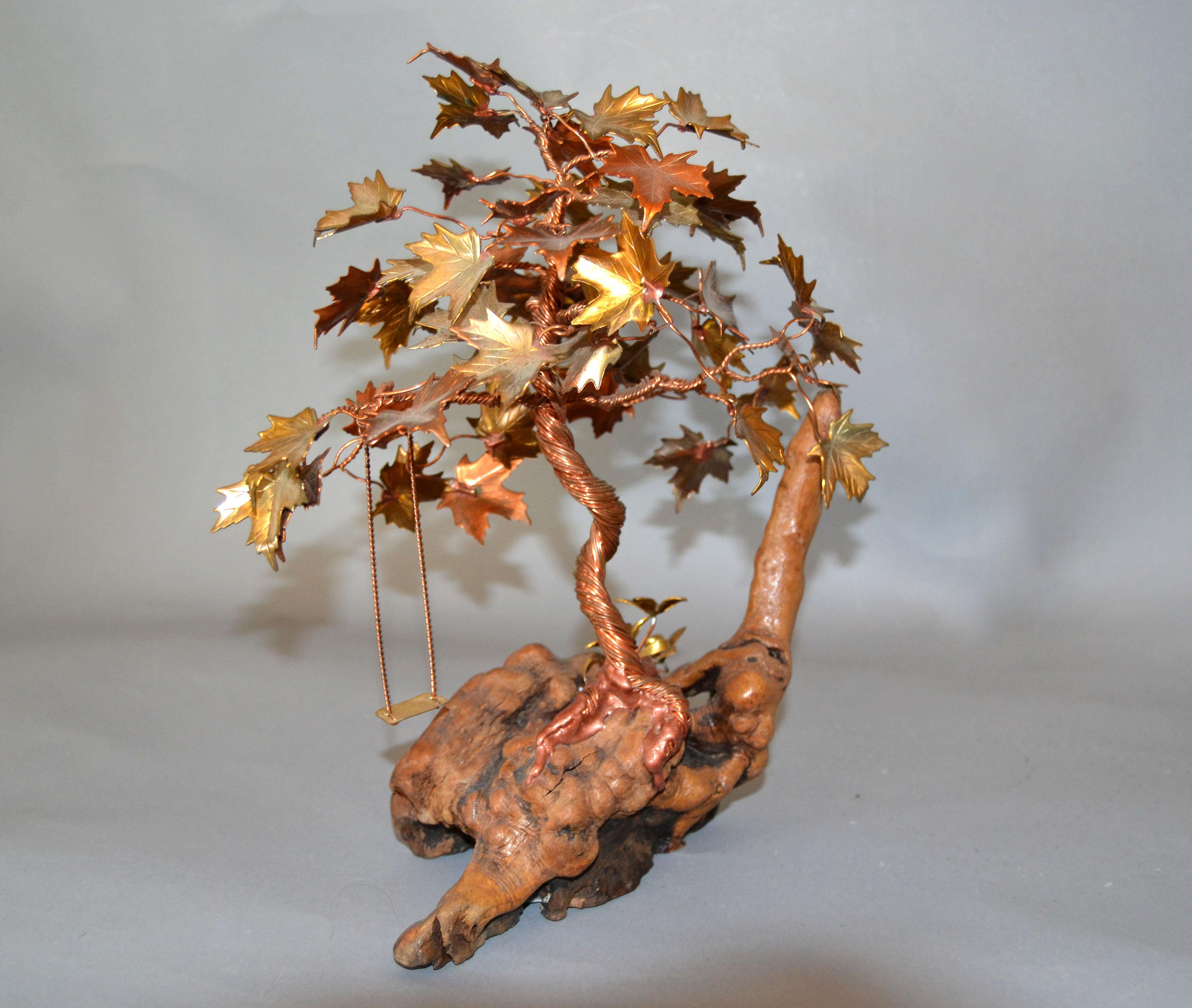 Handgefertigte Bonsai-Baum-Skulptur aus Messing, Kupferbronze und Bronze auf einem Sockel aus Wurzelholz (Organische Moderne) im Angebot