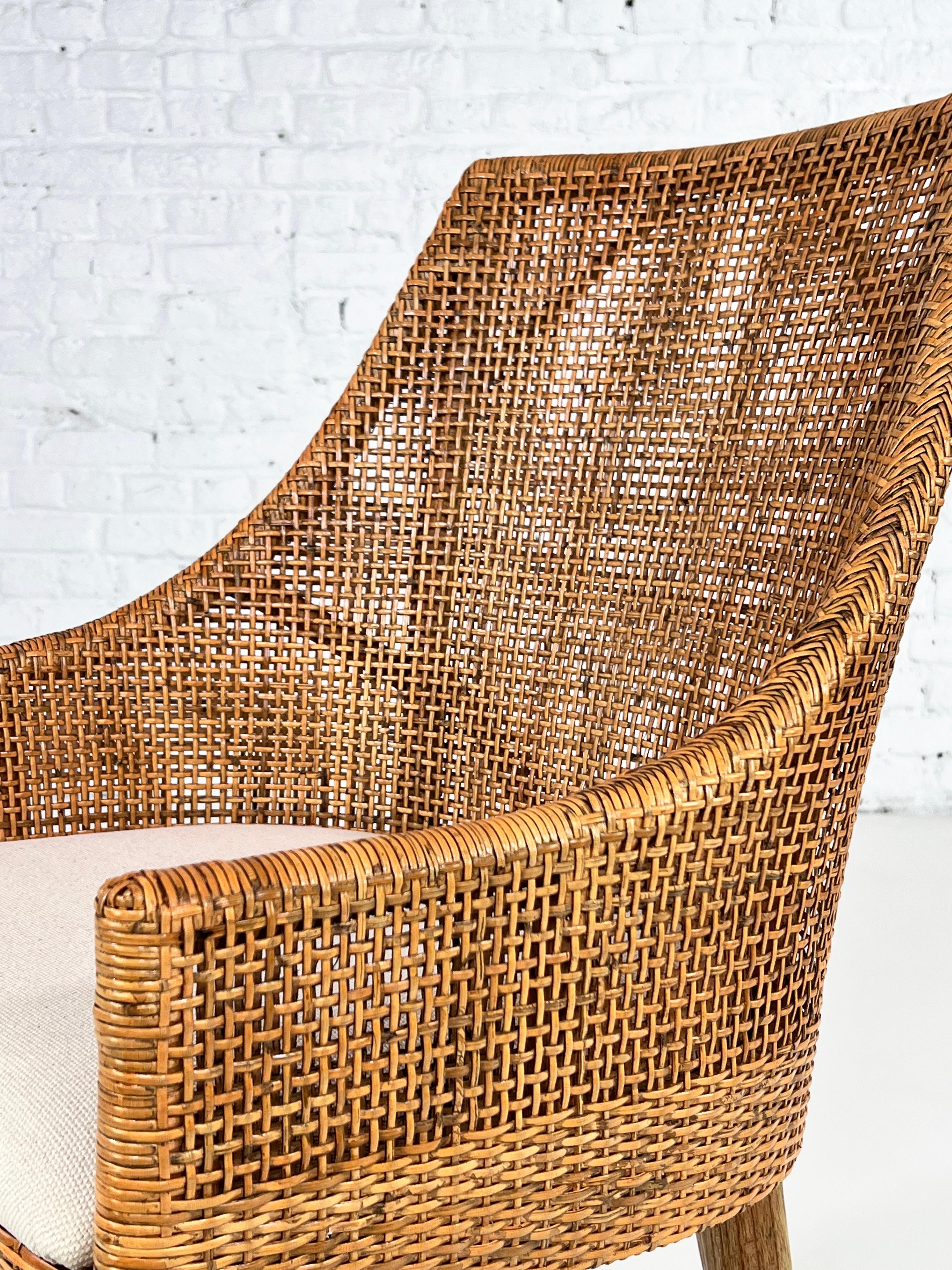Mid-Century Modern Handcrafted Braided Rattan and Teak Wooden Base French Design Armchair For Sale