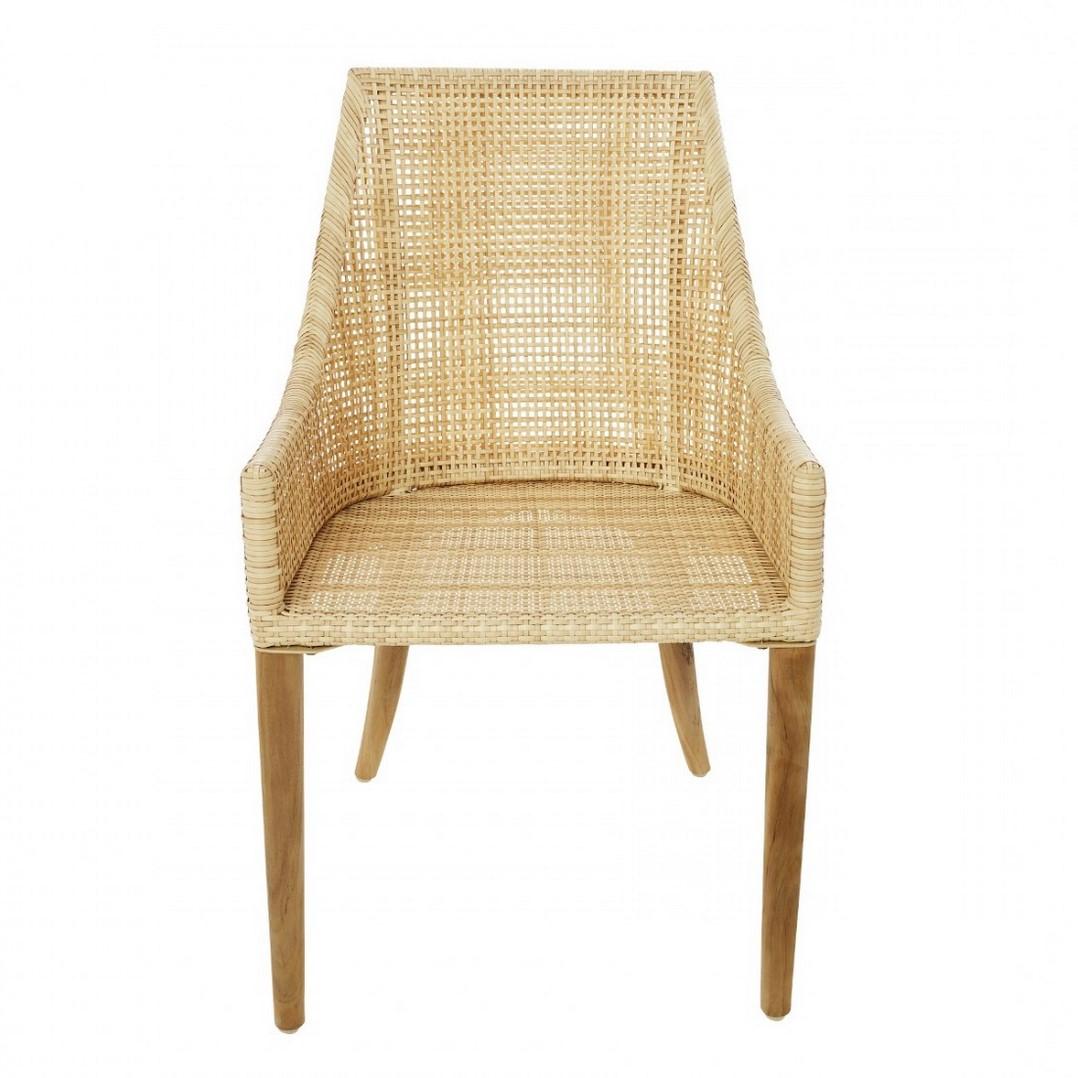 Elegant outdoor armchair with teak feet and a braided resin rattan effect seating shell, combining quality, robustness and class. Perfect on your terrace, in your veranda, your winter garden, around the outdoor dining table! In excellent condition
