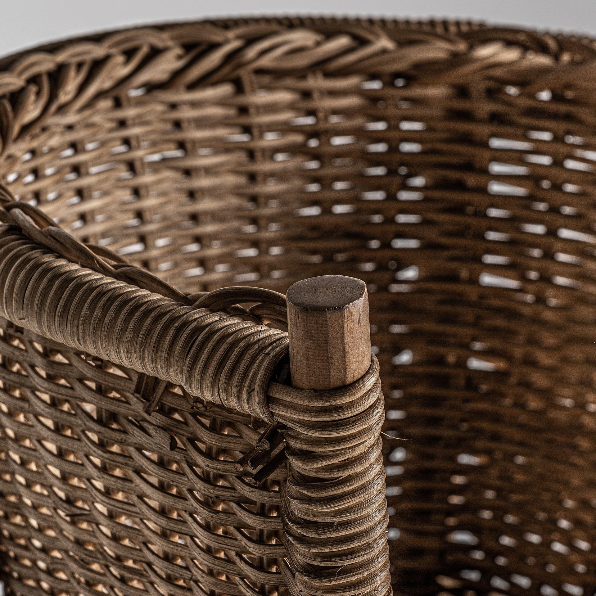 Handcrafted curved and braided wicker cane with wooden base bar stool.