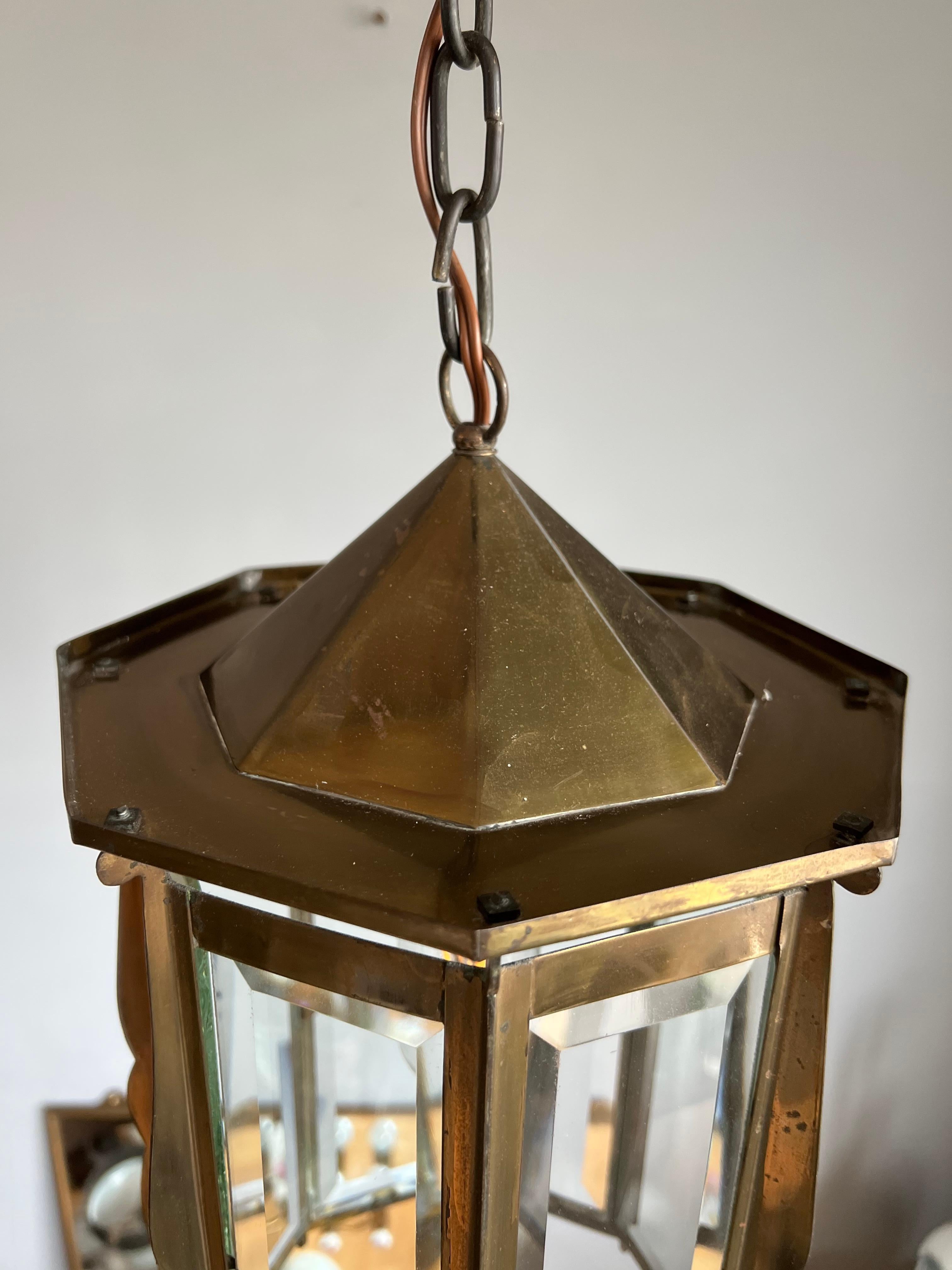 Metal Eye-catching Arts & Crafts Beveled Glass Octagonal Design Pendant Light Lantern For Sale