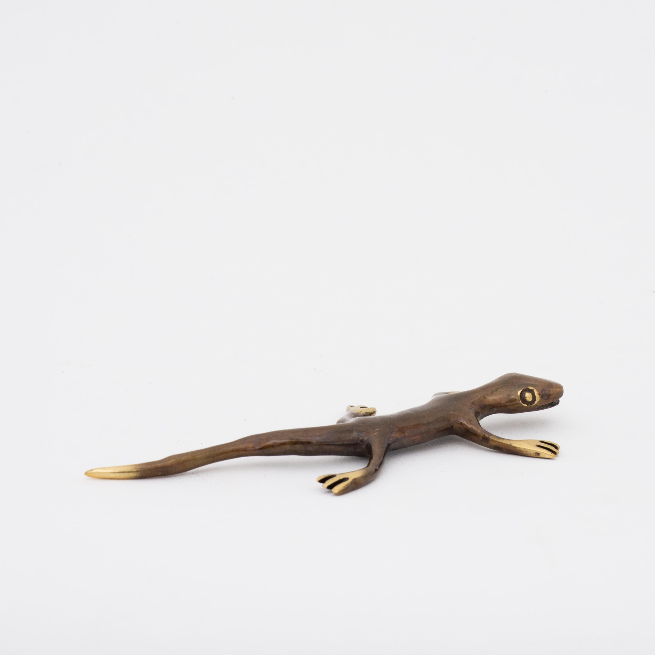 Organic Modern Handcrafted Brass Gecko Decorative Paperweight with Bronze Patina