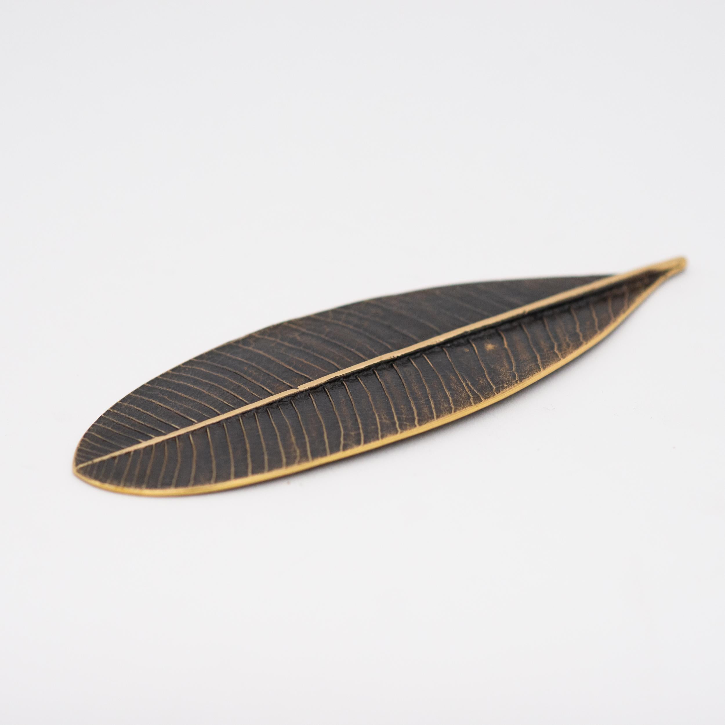 Organic Modern Handcrafted Brass Leaf Decorative Paperweight with Bronze Patina For Sale