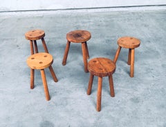Tabouret tripode en chêne, design brutal et artisanal, lot de 5, années 1930, France
