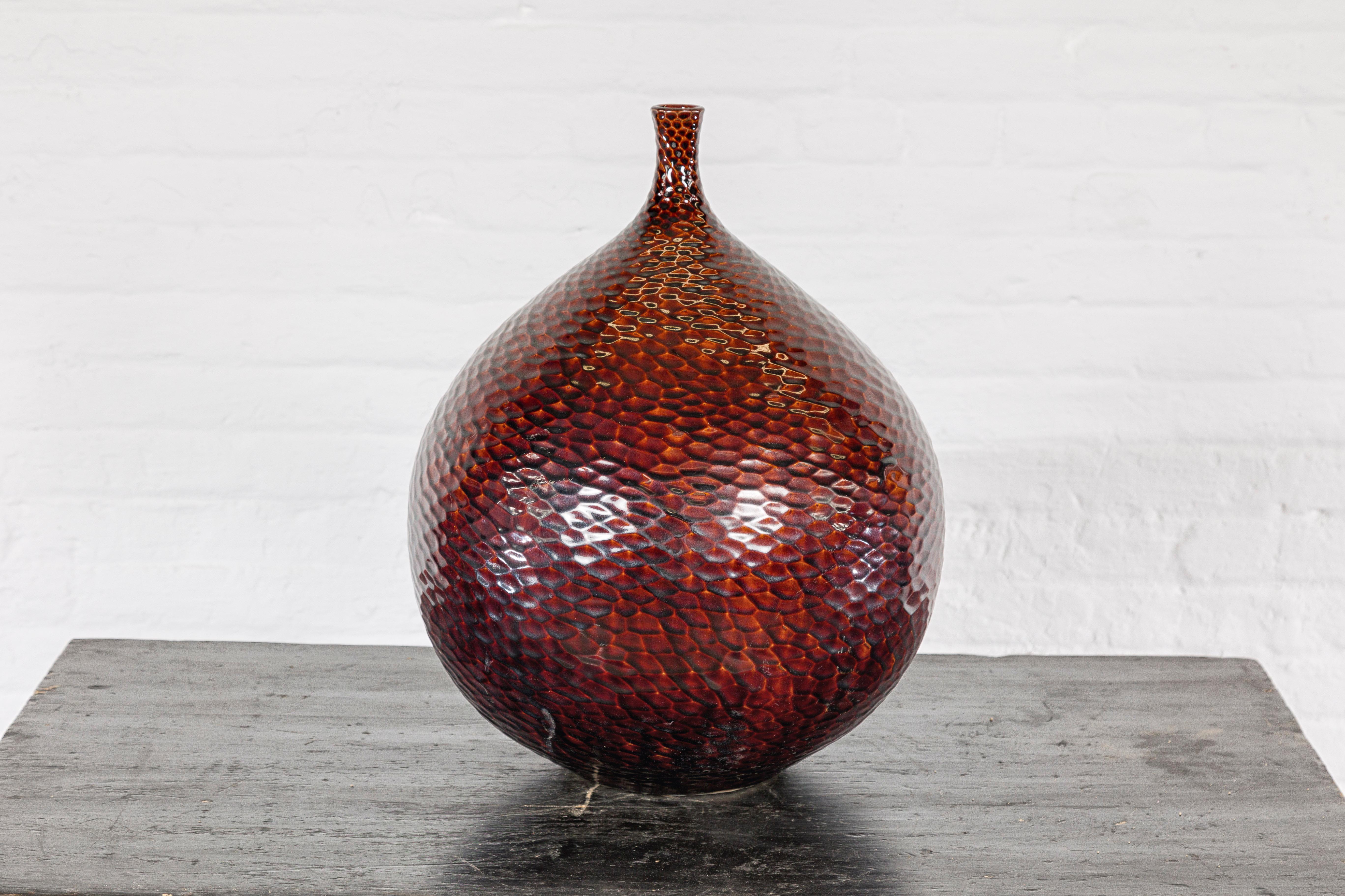 Handcrafted Bulb Shaped Burgundy Vase with Textured Honeycomb Style Motifs For Sale 5