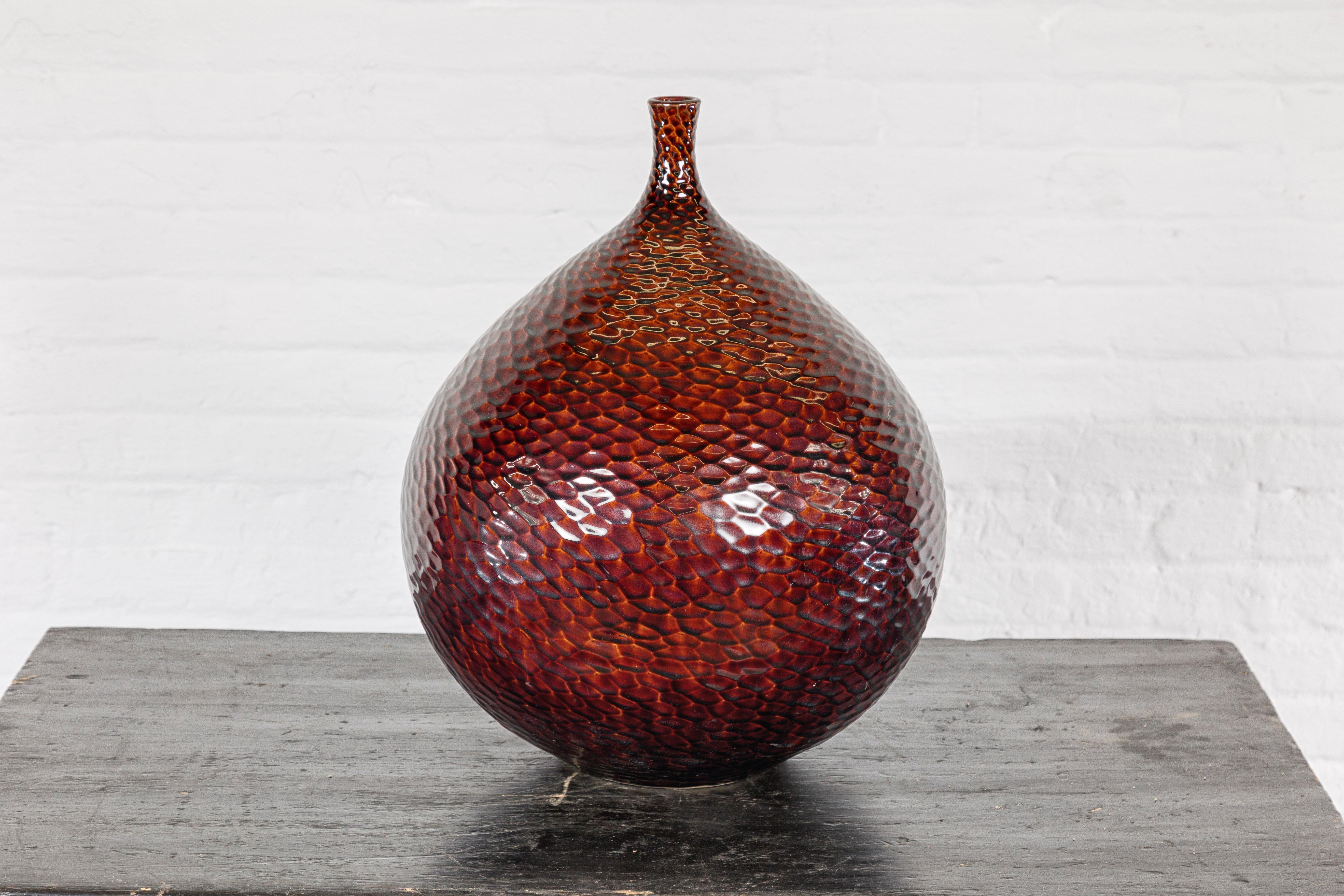 Handcrafted Bulb Shaped Burgundy Vase with Textured Honeycomb Style Motifs For Sale 6