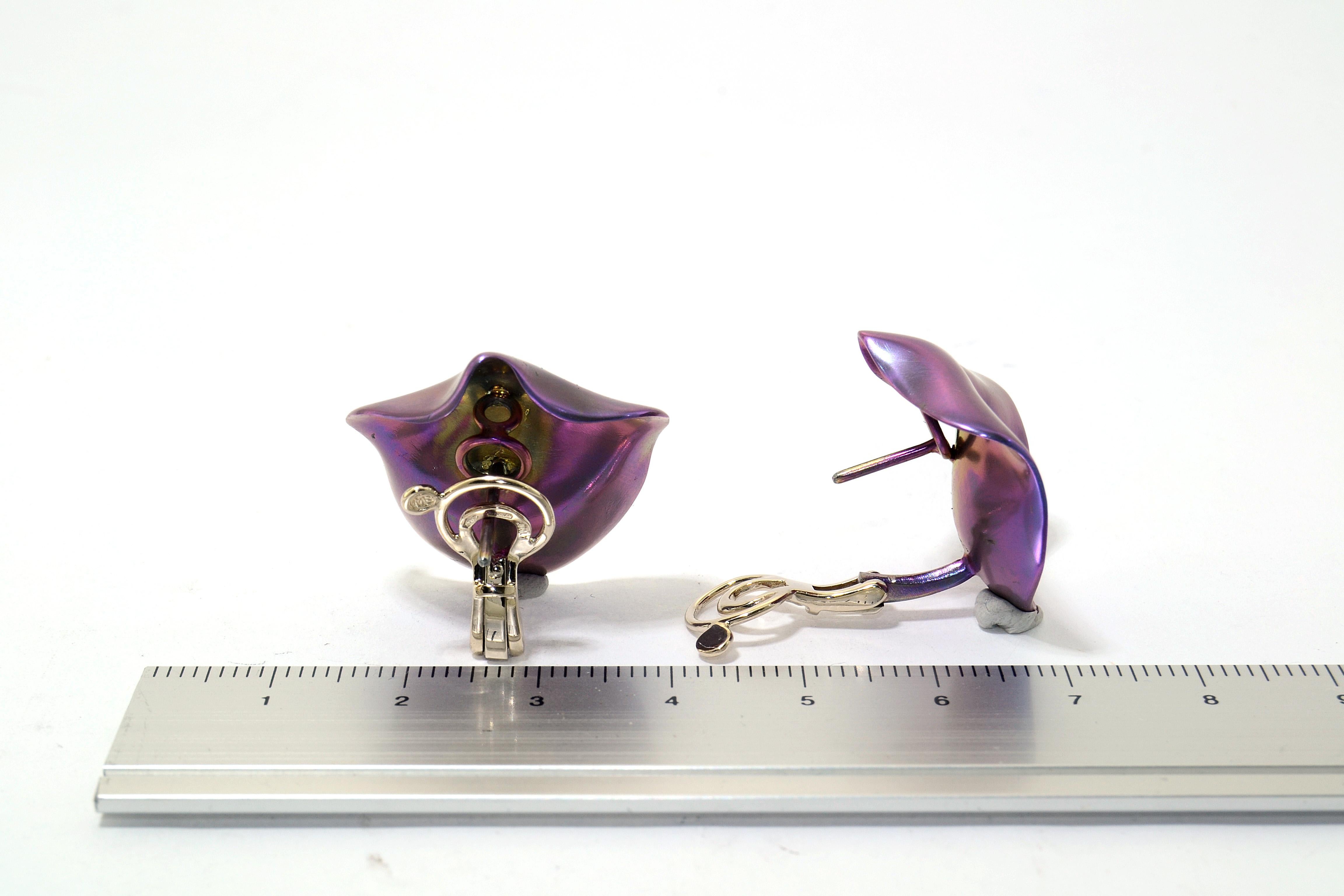 Handgefertigtes Titan  18 KT  Margherita Burgener Ohrringe aus Roségold mit Blütenblättern im Zustand „Neu“ im Angebot in Valenza , IT