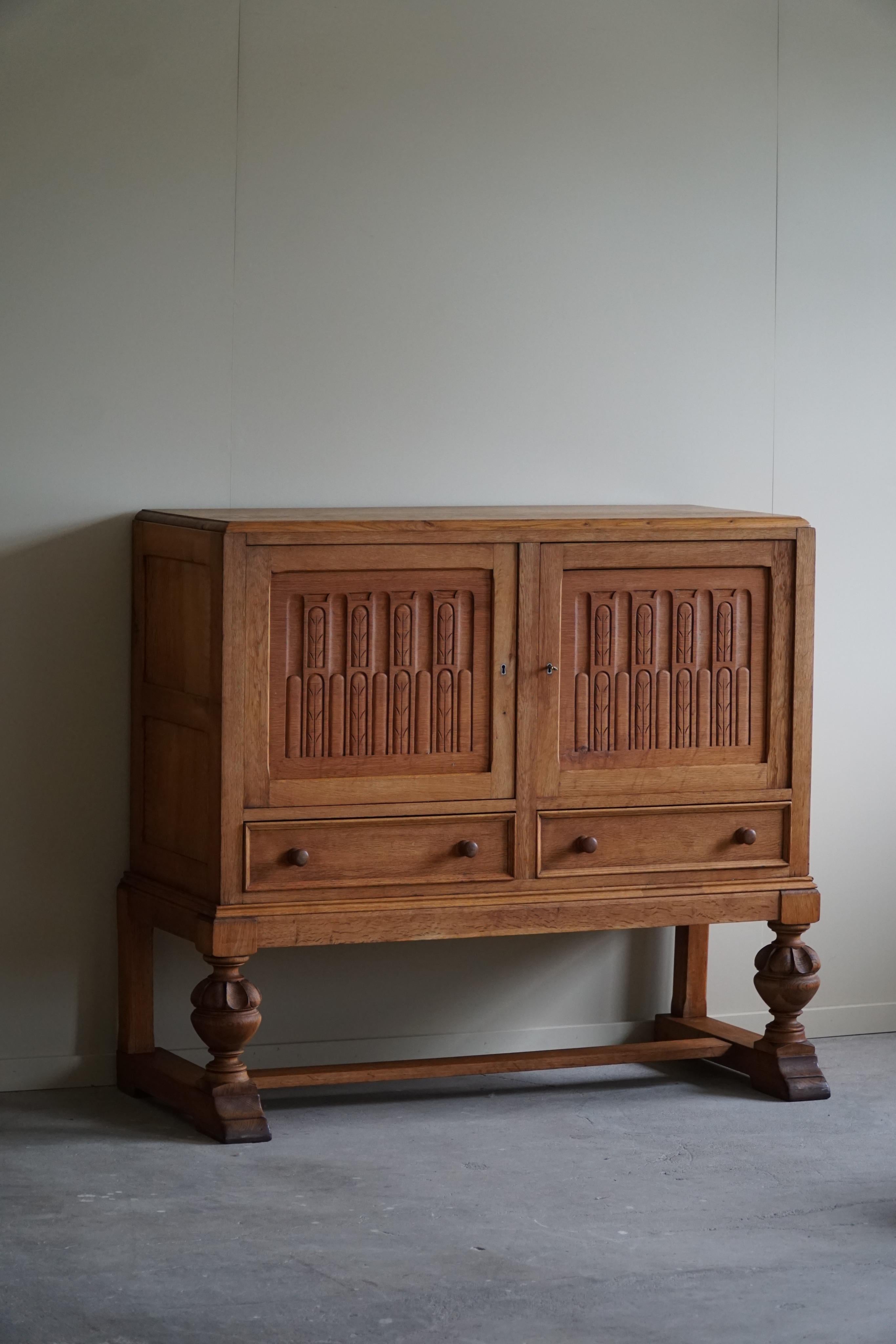 Handcrafted Cabinet in Oak, Mid Century, Made by a Danish Carpenter in the 1950s For Sale 6