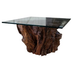 Tavolino artigianale in legno driftwood della California con piano in vetro temperato