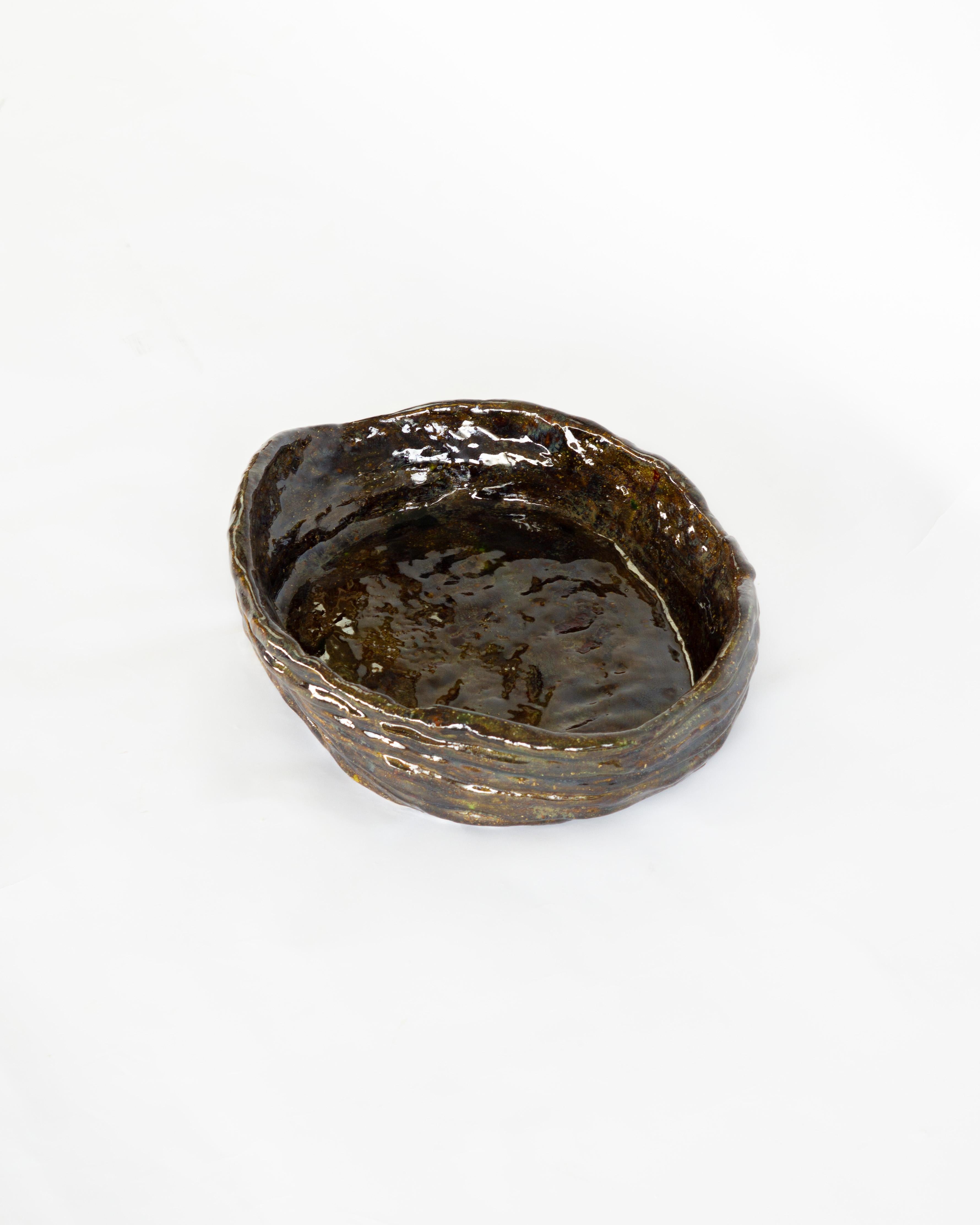 Céramique Bol en céramique artisanale en Greene & Greene - Vaisseau sculptural ovale en vente
