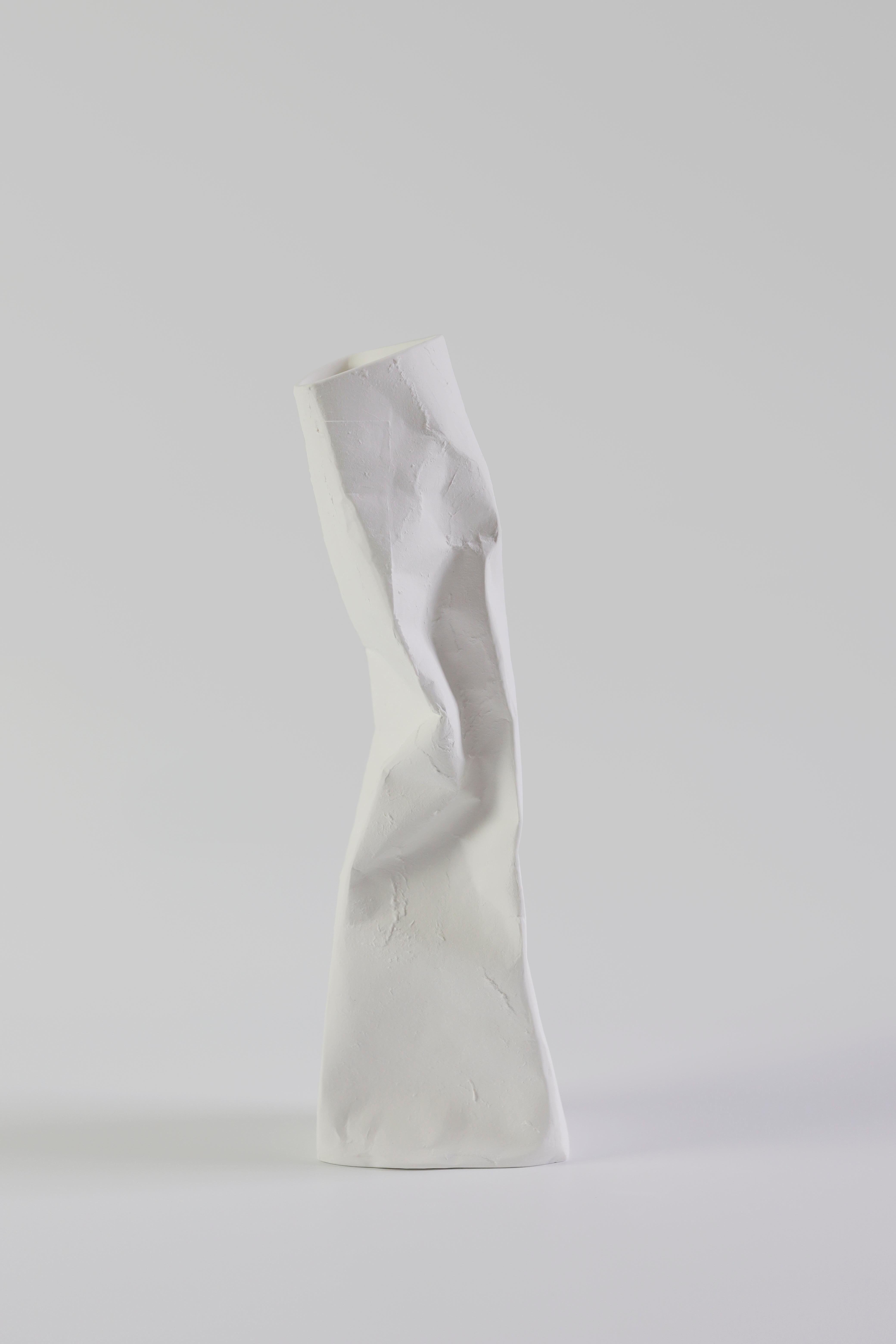 Vases en céramique fabriqués à la main (six de 3) - avec forme froissée Neuf - En vente à 景德镇市, CN