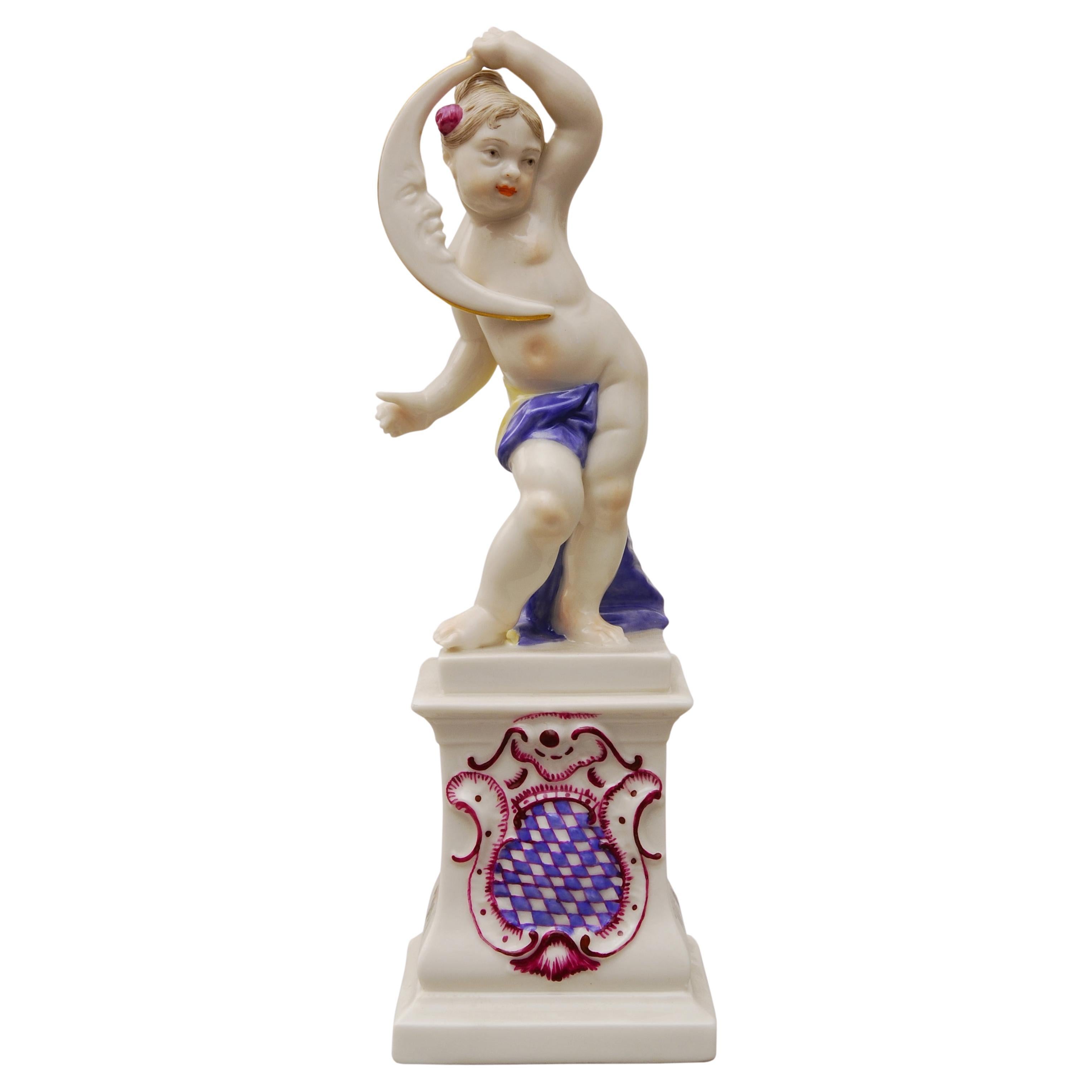 Handcraft chérubin de l'allégorie LUNA - peint à la main - Nymphenburg Porcelain