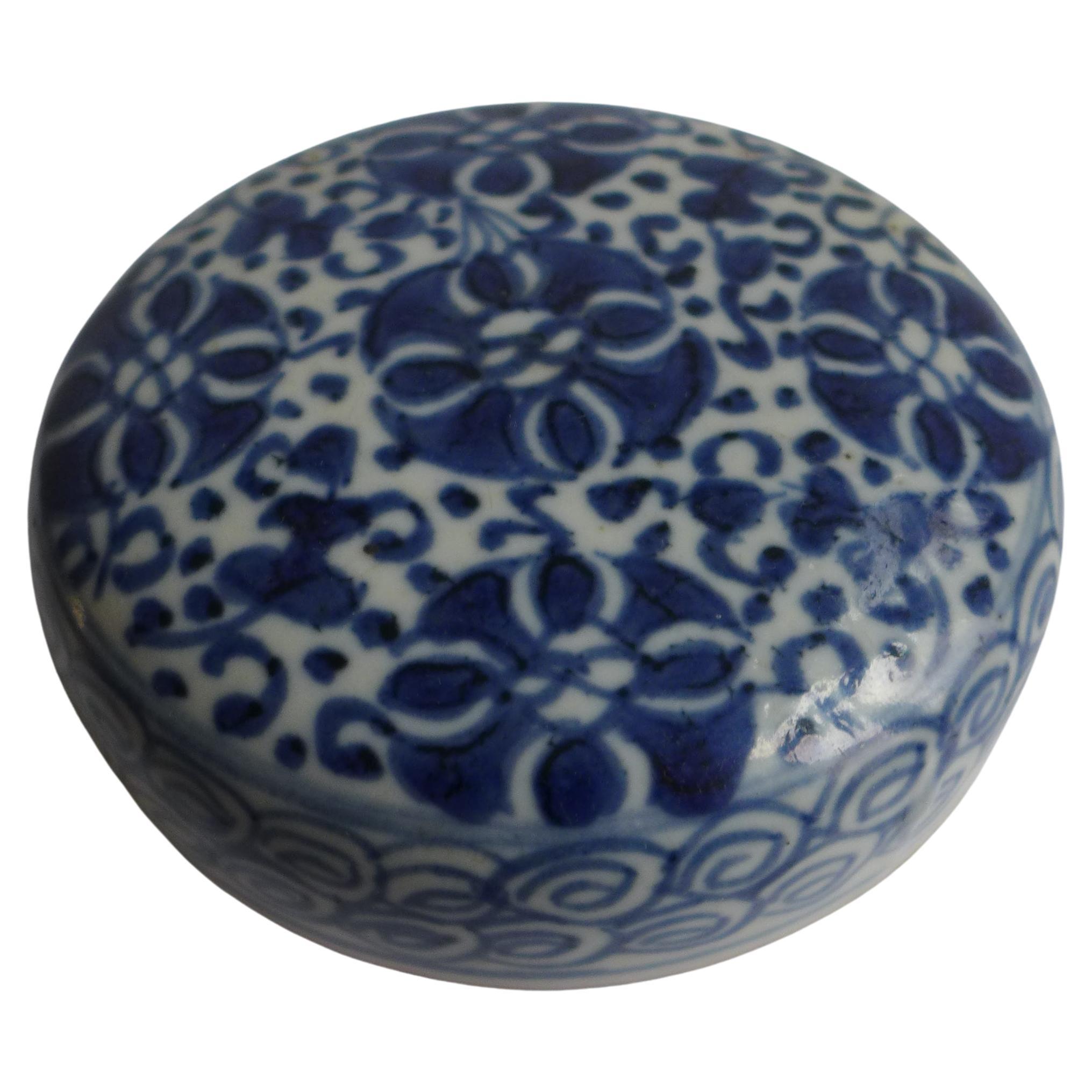 What is the Kangxi porcelain mark?