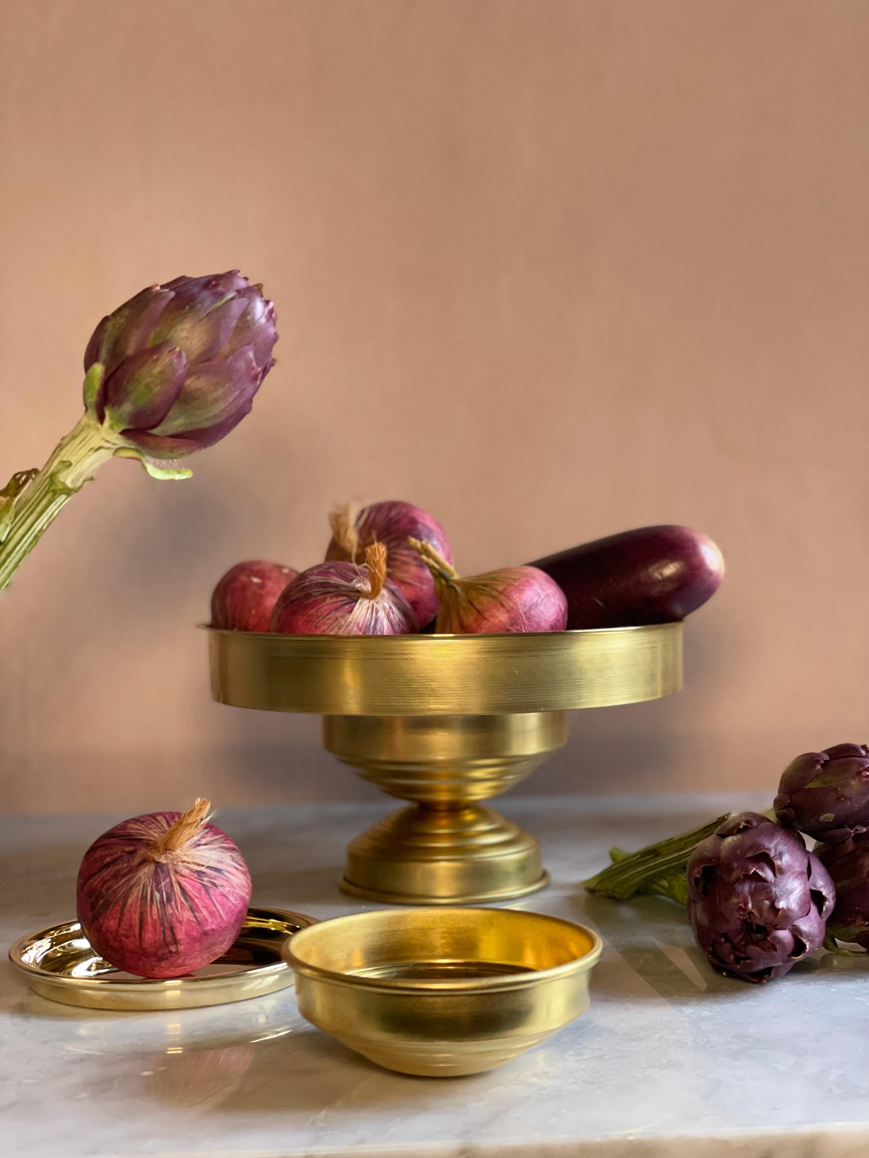 Handcrafted Contemporary Brass Bowls, Set of 24, Made in Italy en vente 2