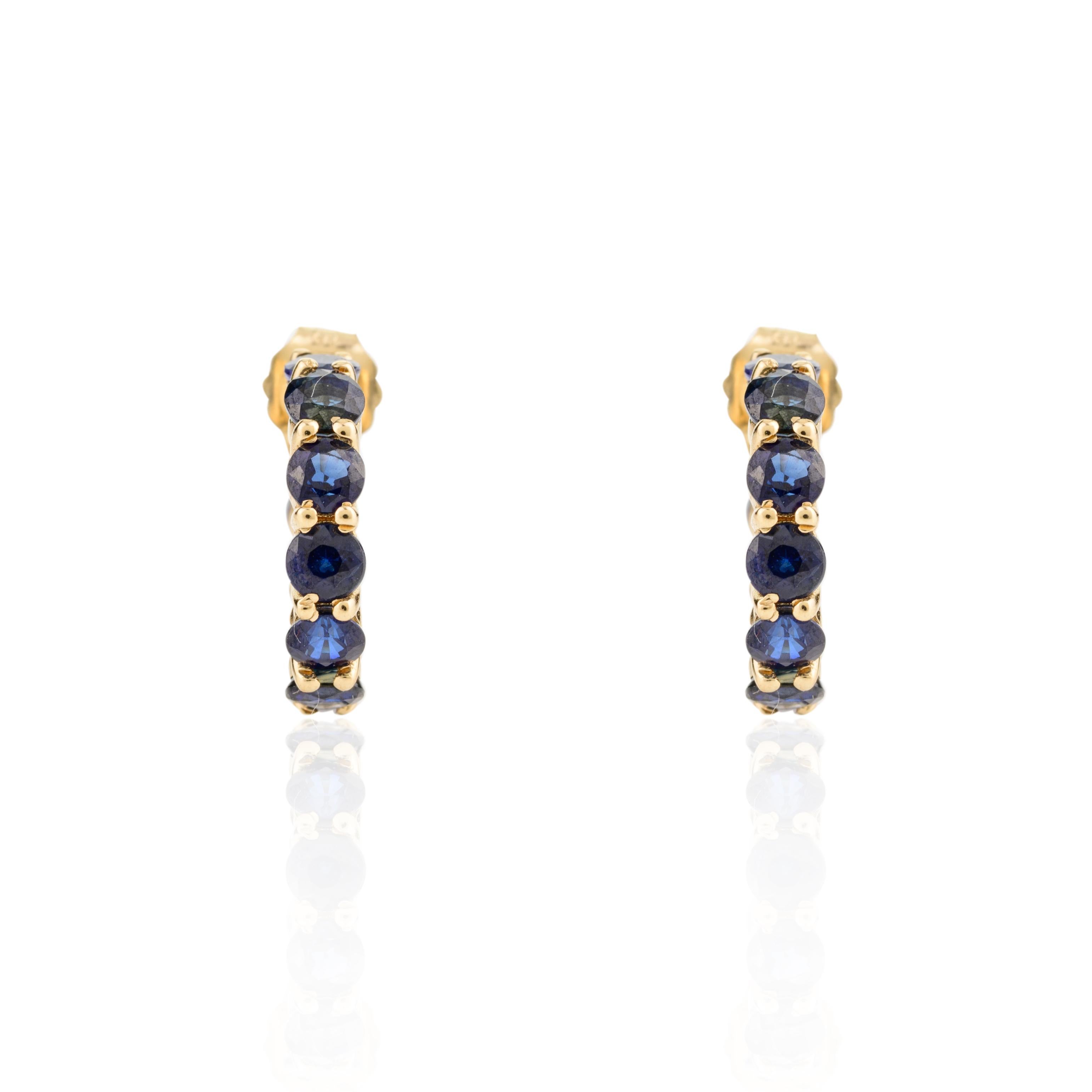 Round Cut Handcrafted Dainty Blue Sapphire Huggie Hoop Earrings in 18k Solid Yellow Gold For Sale
