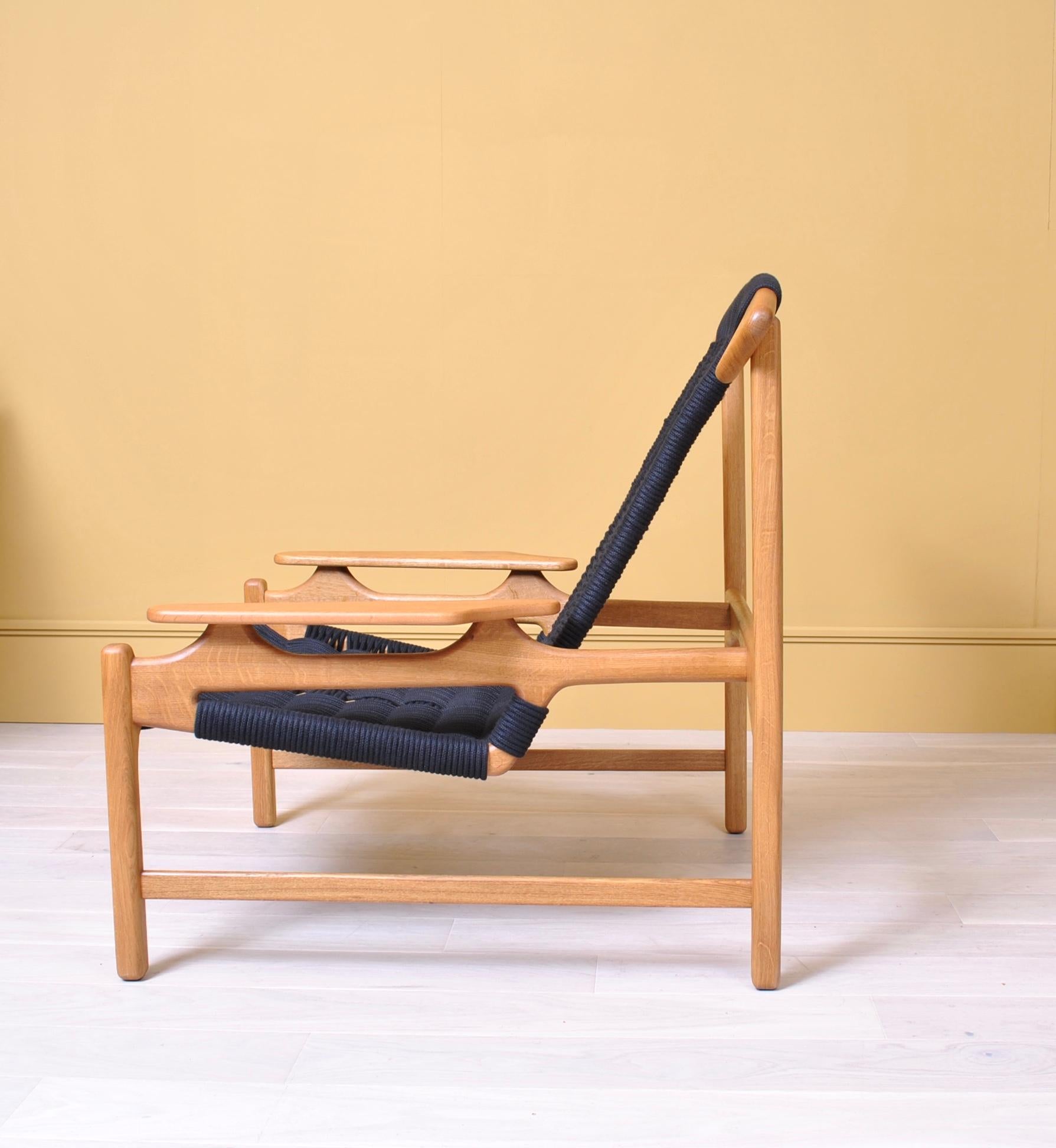 Handcrafted Danish Oak Lounge Chair by Martin Godsk 2