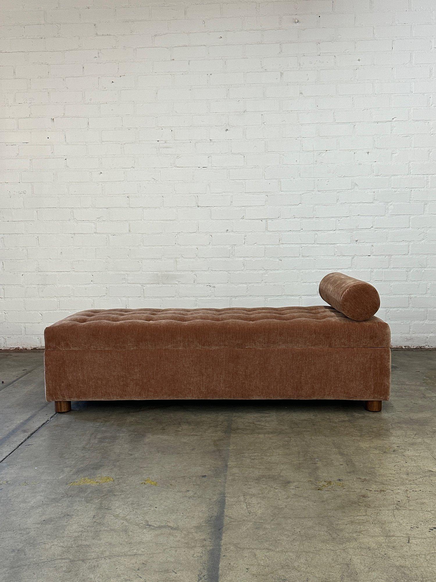 Handcrafted Daybed One of One For Sale 1