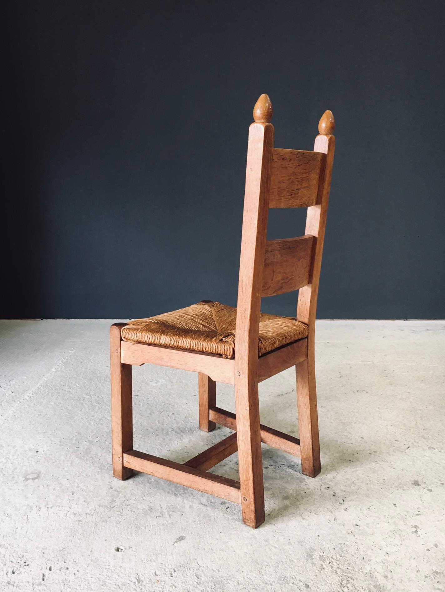 Handgefertigtes Design Schwere Eiche & Binsen Esszimmerstühle, Belgien 1960er Jahre im Angebot 6