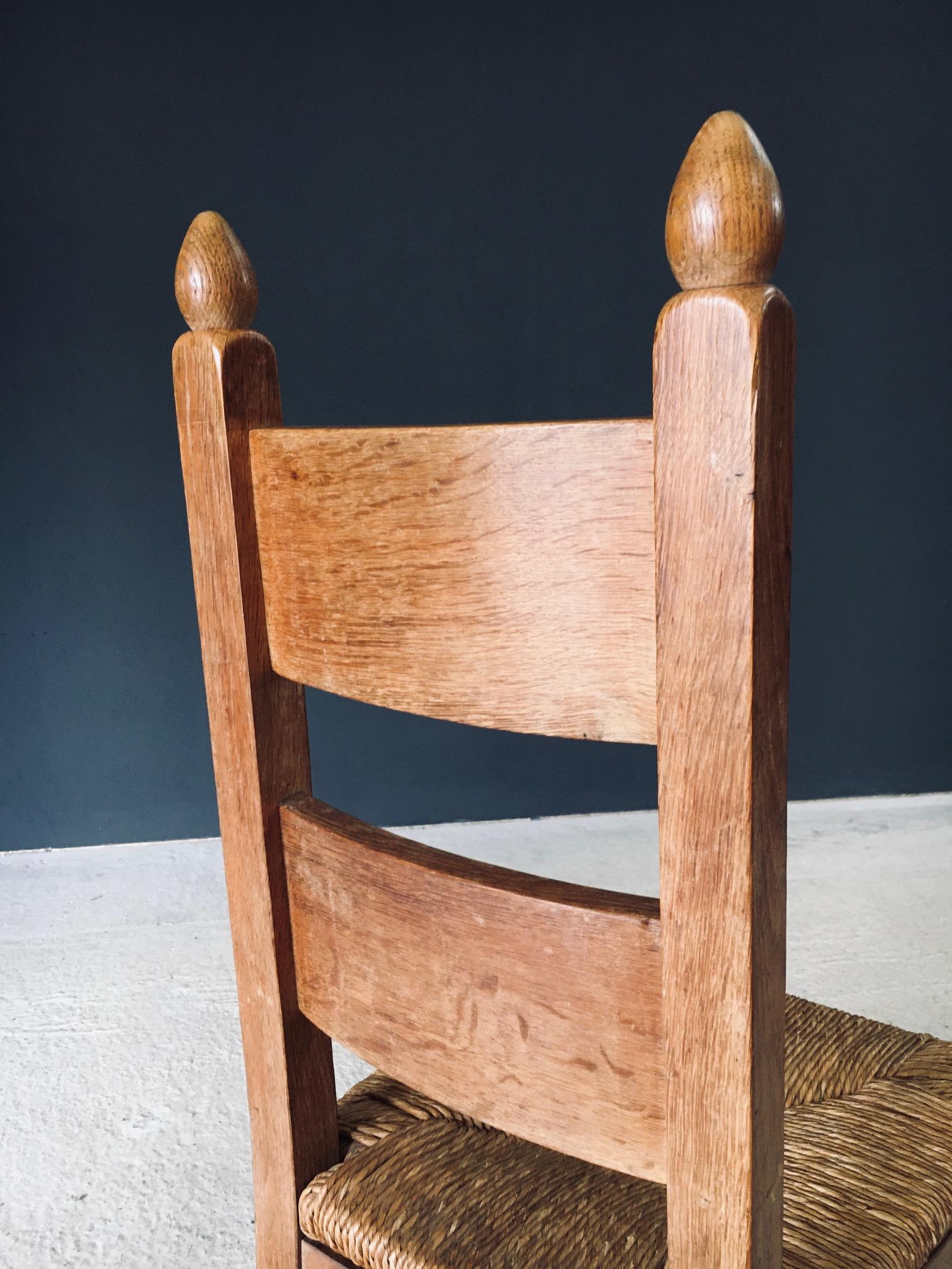 Handgefertigtes Design Schwere Eiche & Binsen Esszimmerstühle, Belgien 1960er Jahre im Angebot 13