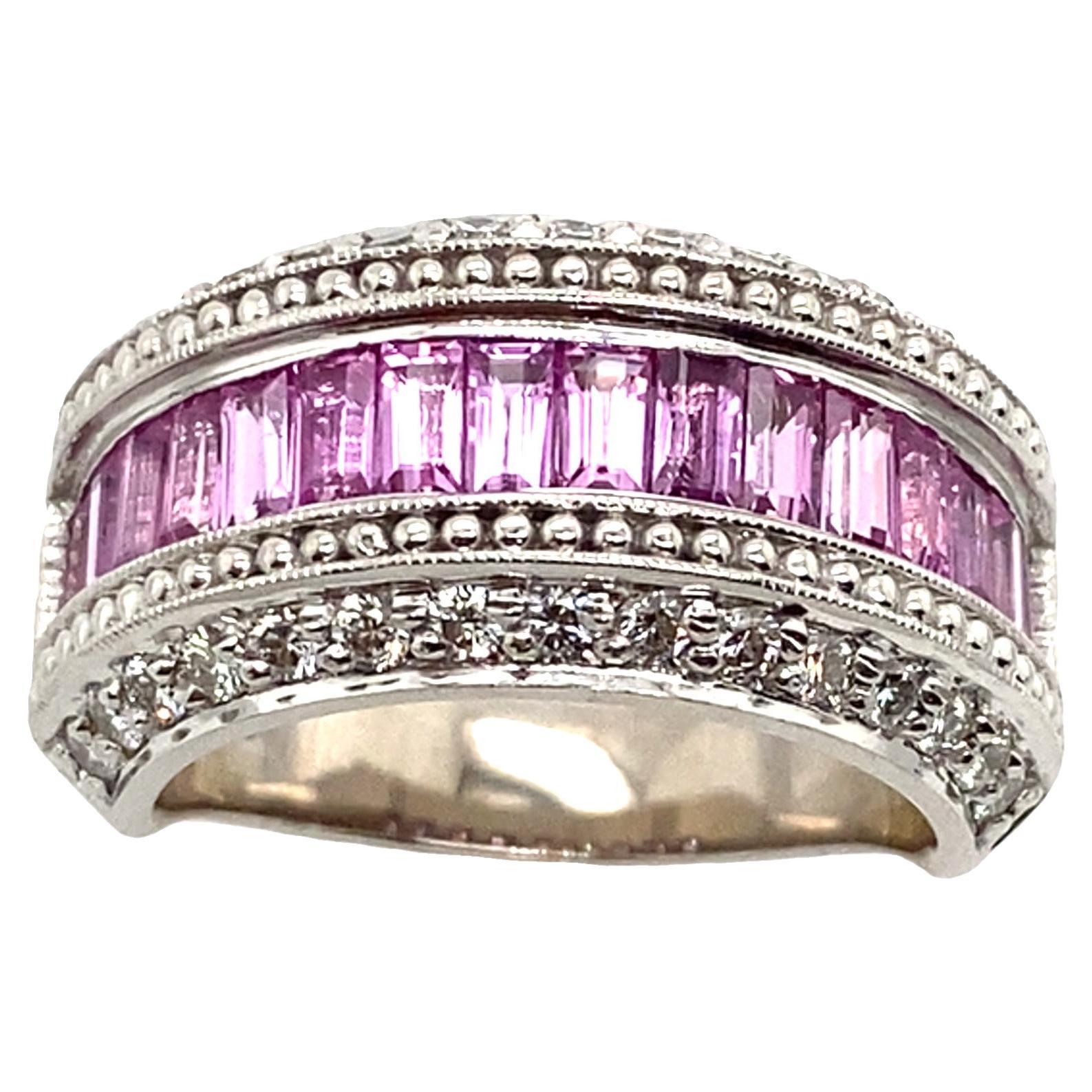 Anello artigianale di design con 10 baguette Zaffiro rosa 2,56ct e 0,65ct in vendita