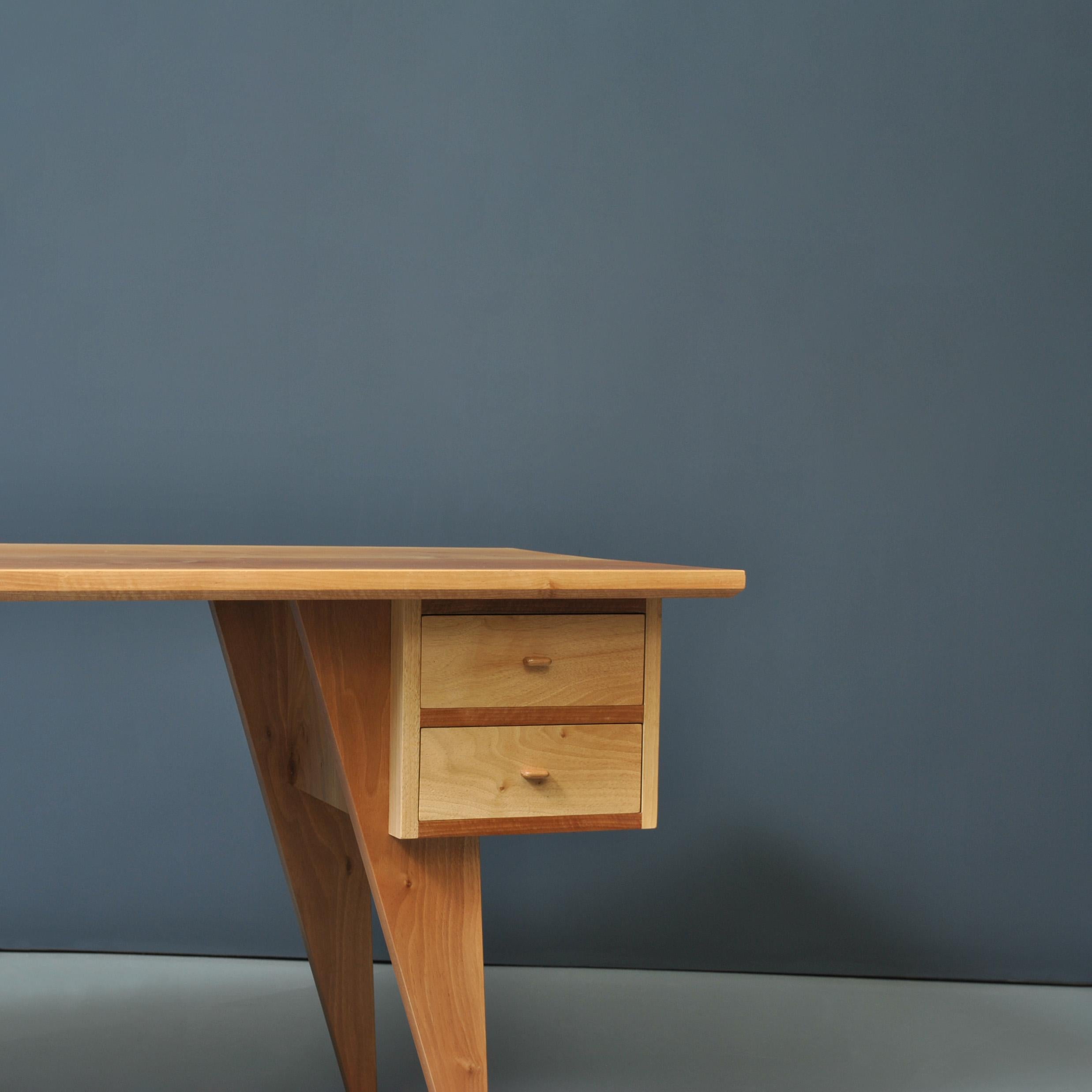 Handcrafted Desk, English Walnut In New Condition In London, GB