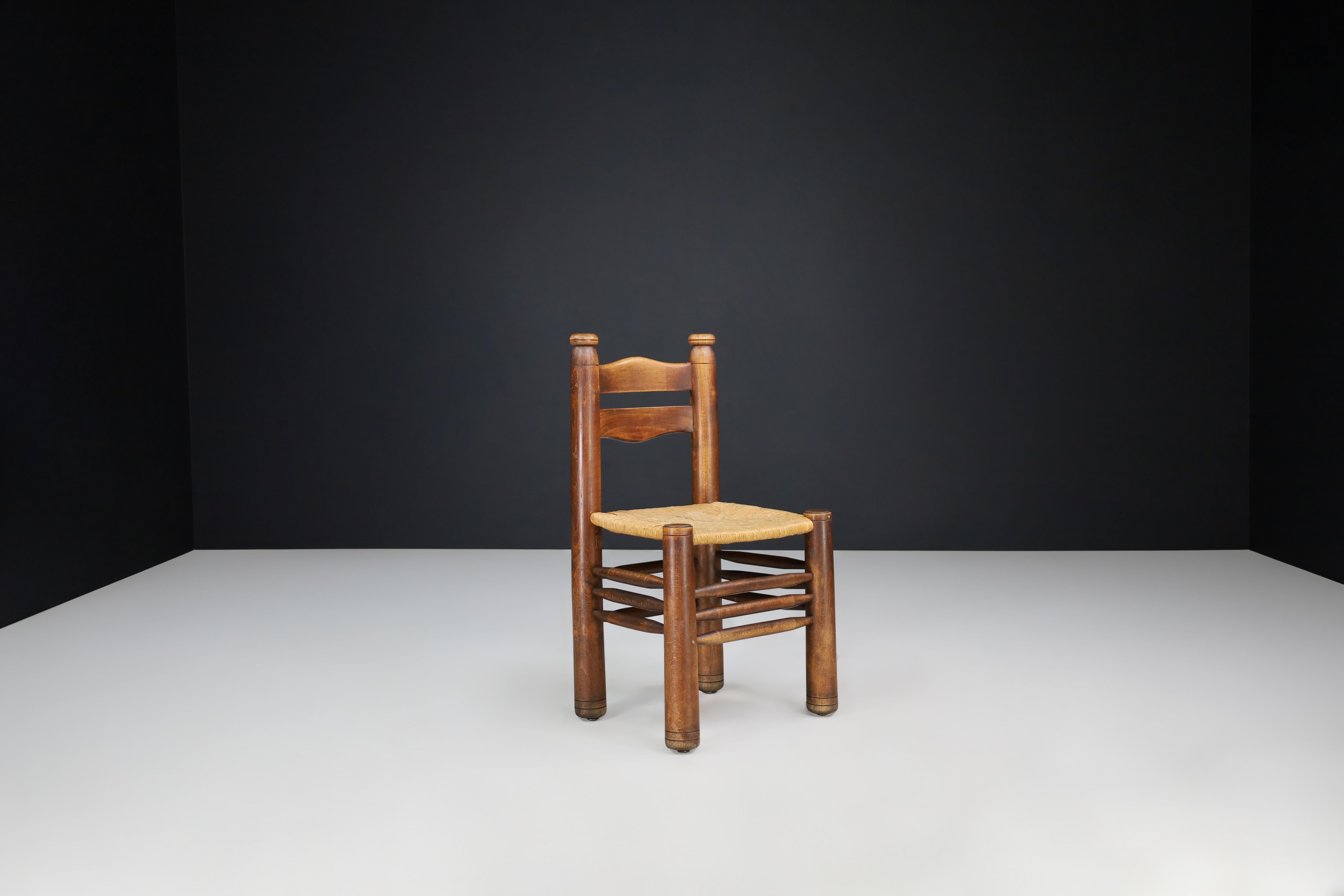 Handcrafted Dining Room Chairs in Wood and Rush, France, 1940s 8