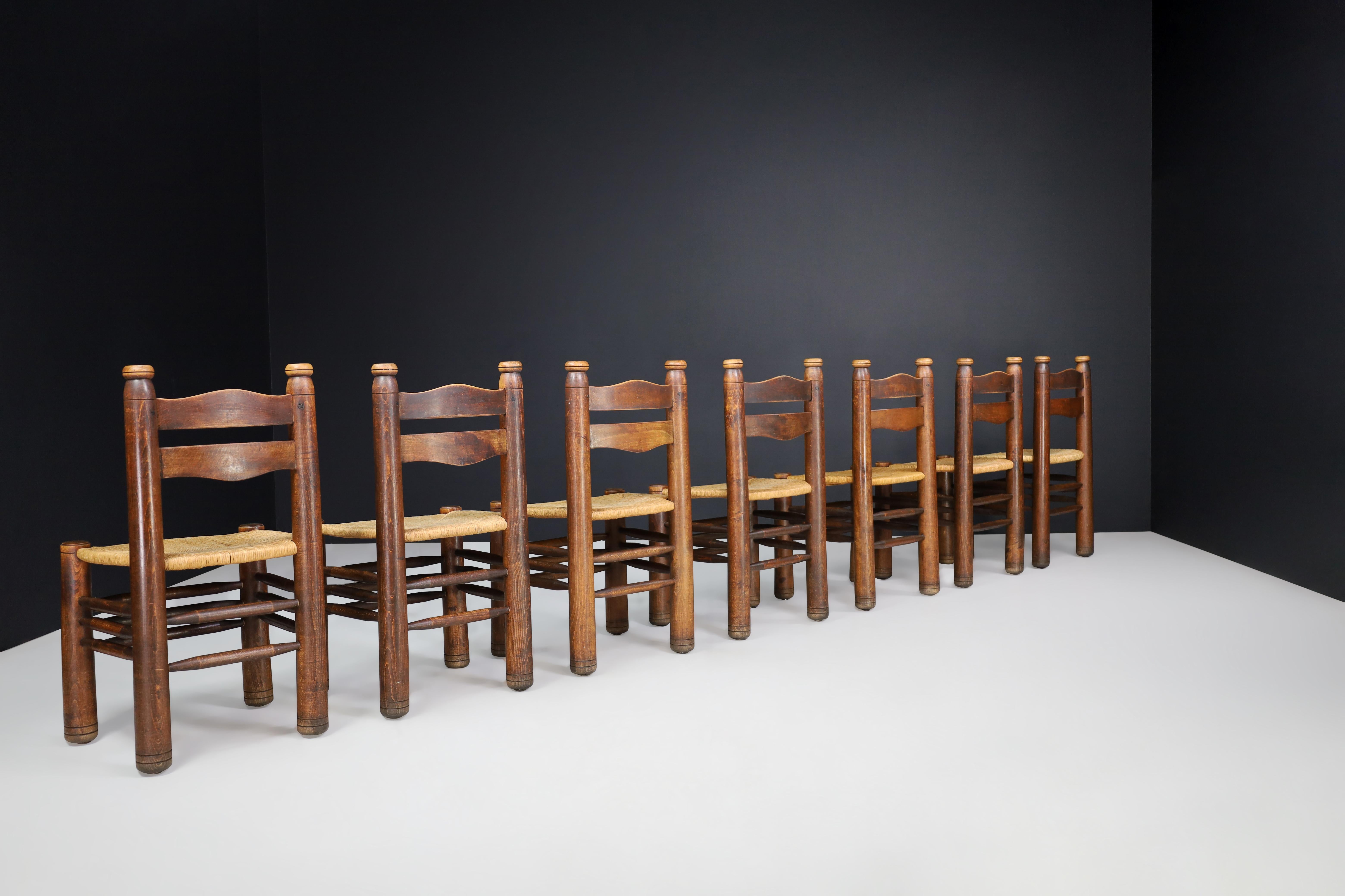 French Provincial Handcrafted Dining Room Chairs in Wood and Rush, France, 1940s