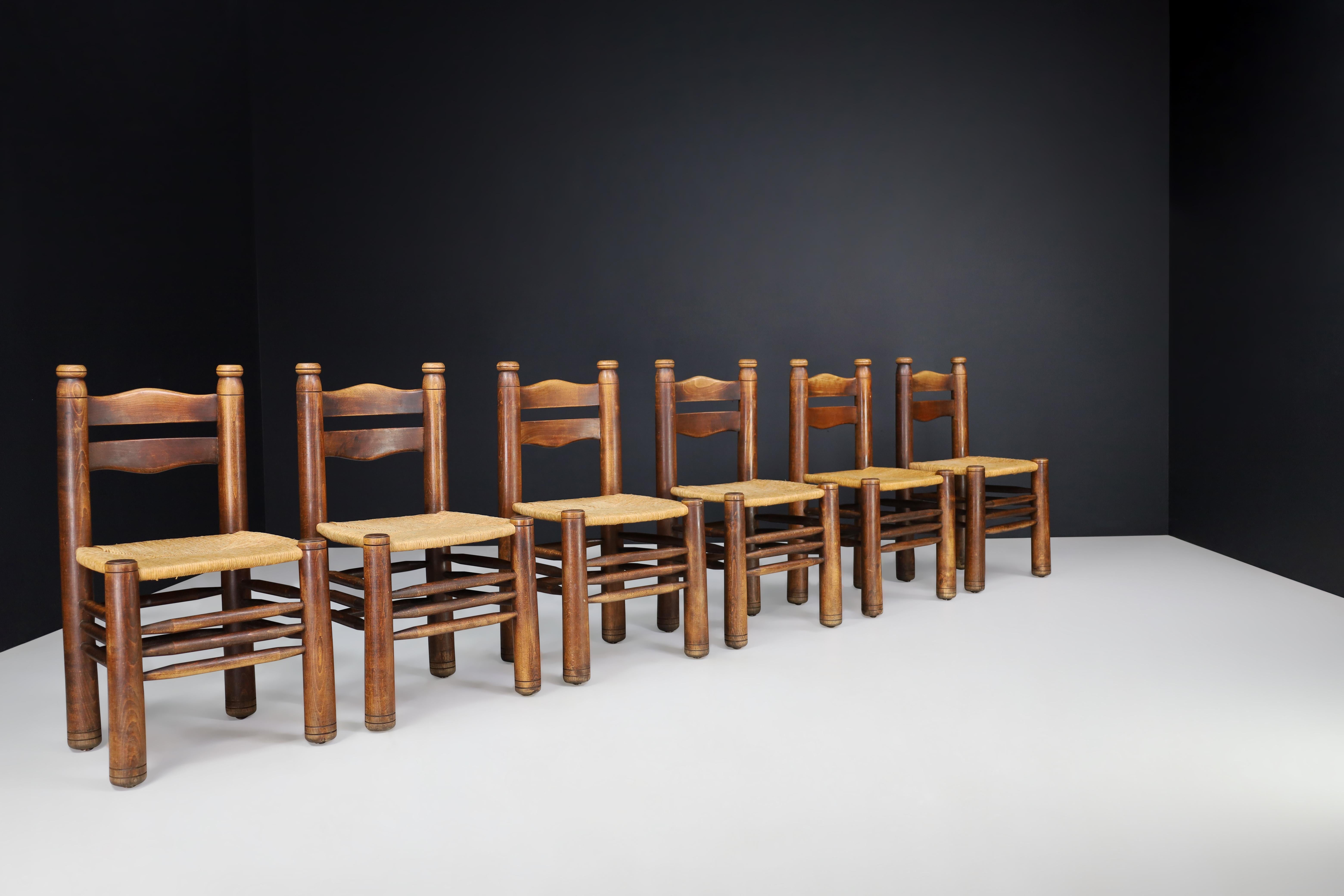 French Handcrafted Dining Room Chairs in Wood and Rush, France, 1940s